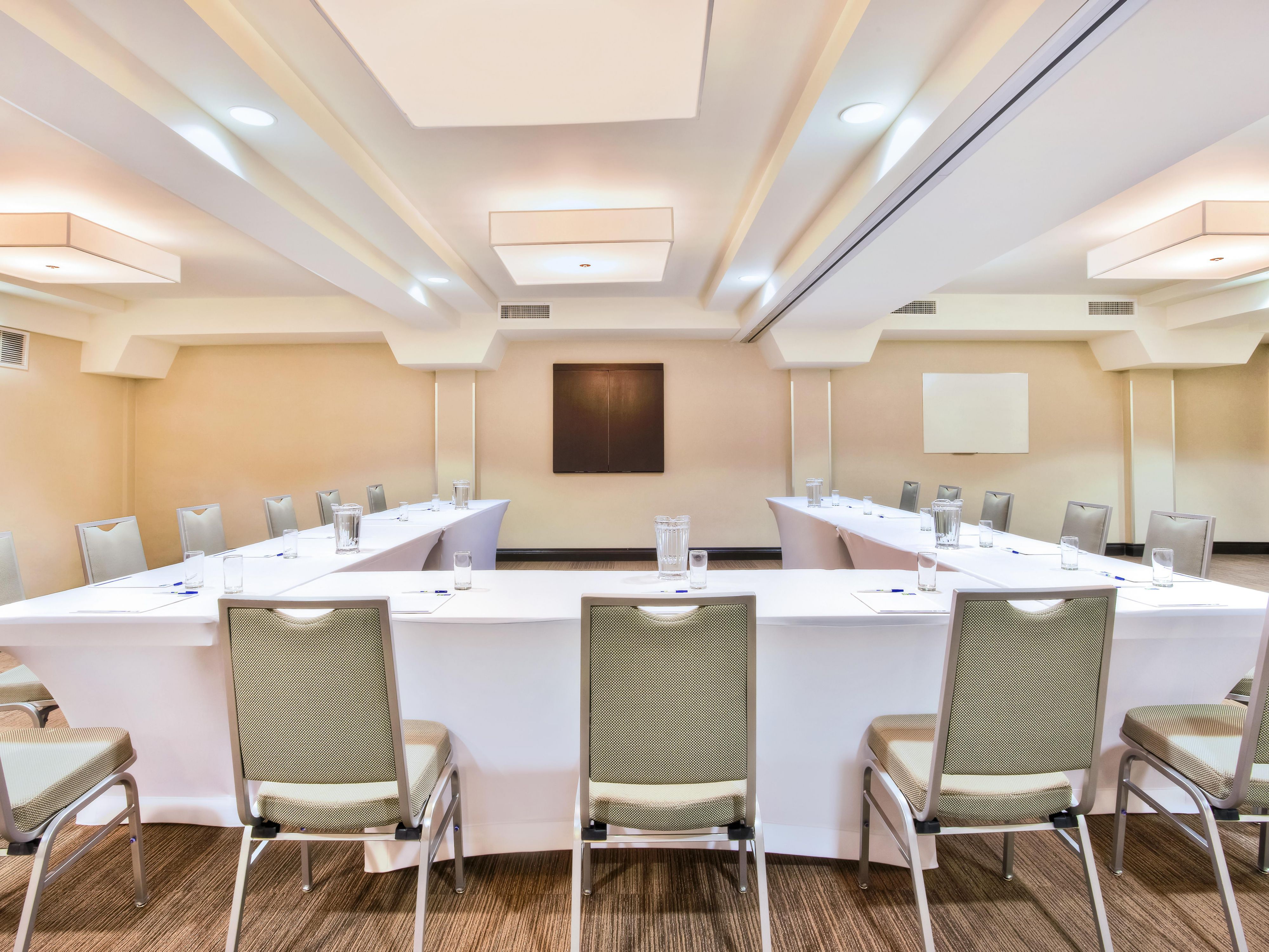 Whether you're hosting a small meeting or a larger event, the Empire Room offers flexible space that can be used as one large room or divided into two. Equipped with A/V capabilities and located downtown, it’s a convenient choice for corporate or social functions.
