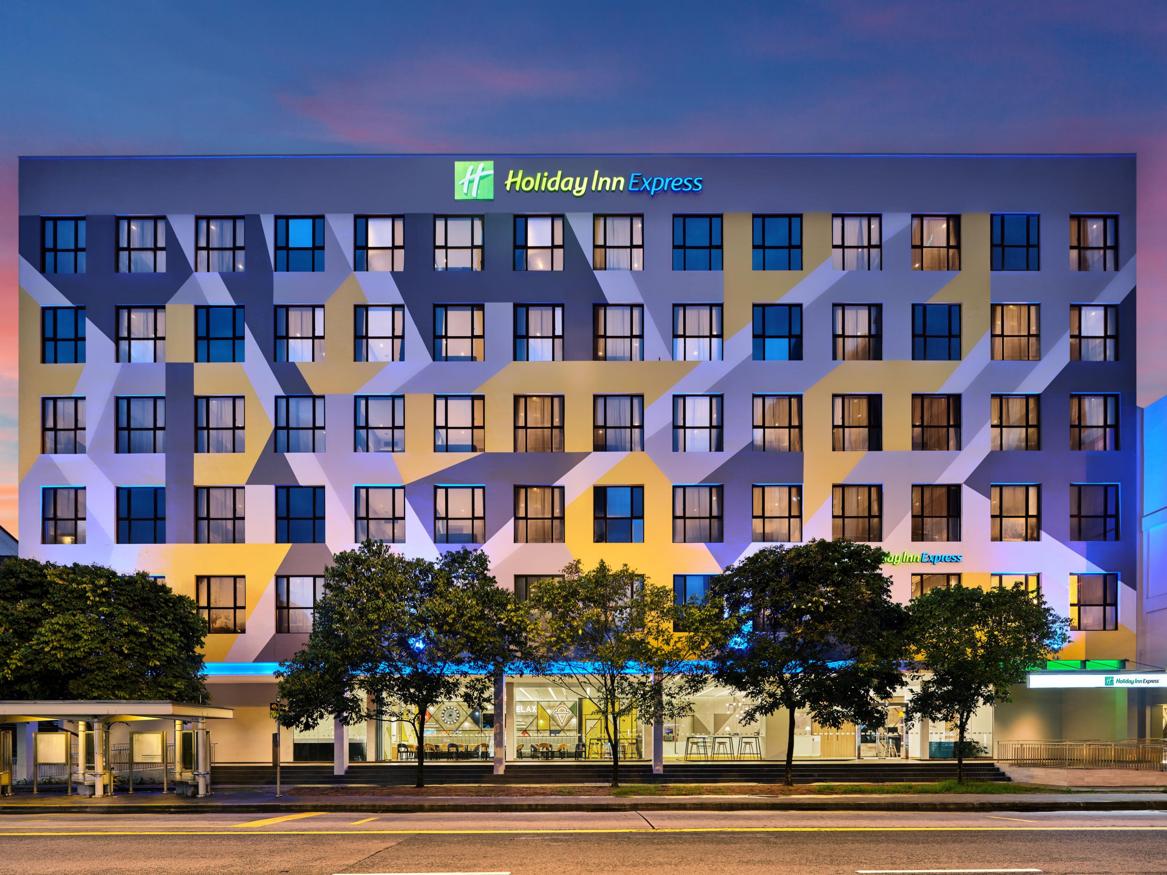 Hotel near Farrer Park and Jalan Besar MRT stations