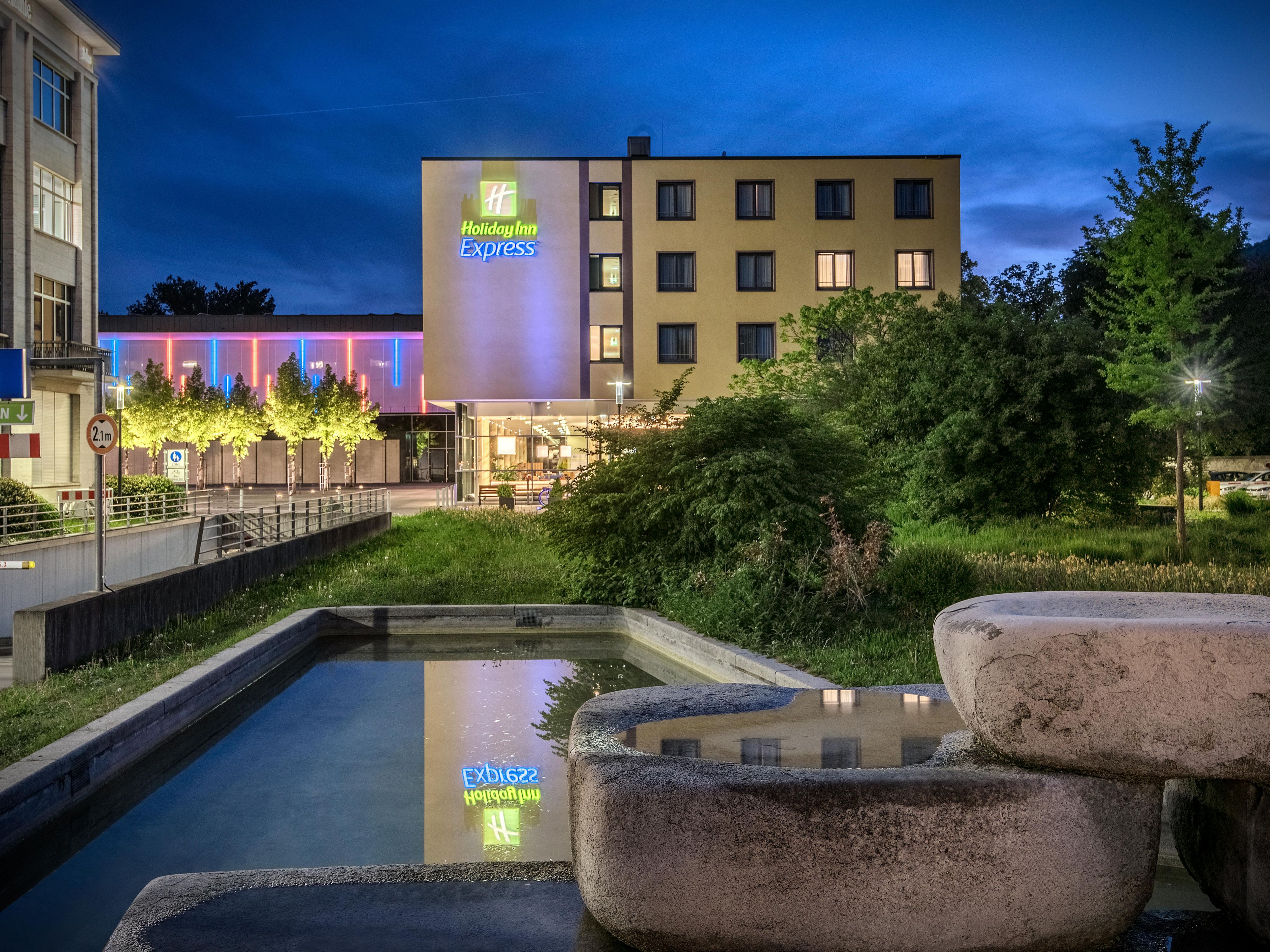 Holiday Inn Express, close to the city park and Stadthall Singen.