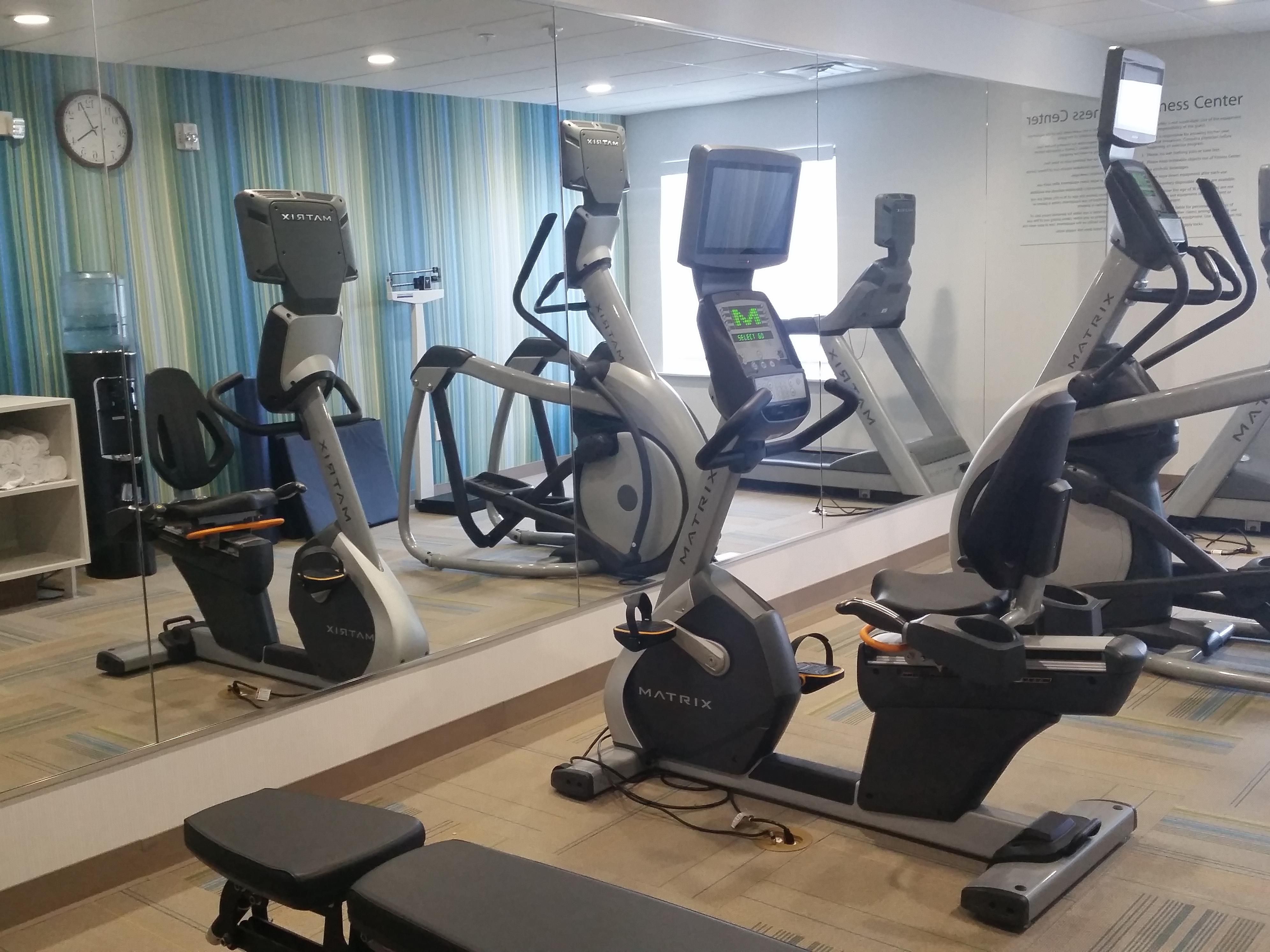 Stay active during your time at the Holiday Inn Express Slidell in our fitness center. We feature equipment such as free weights, stationary bike, treadmill, balance ball, elliptical to name a few. Our fitness center is open 24-hours 7 days a week for your convenience. Complimentary water & towels. Watch your favorite show while you work out! 