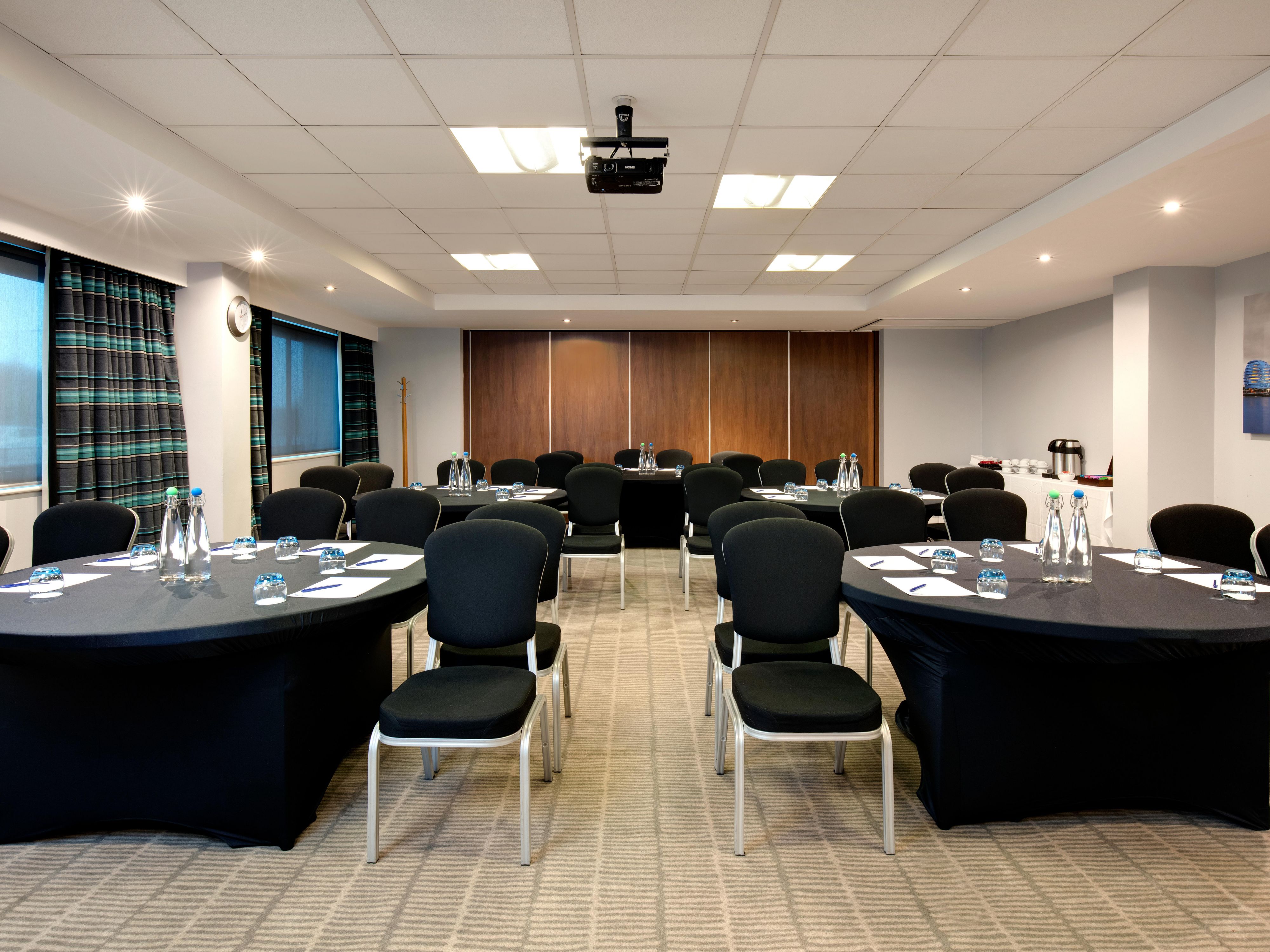 7 versatile and air-conditioned rooms to provide the ideal setting for any event ideal from training courses, business meetings and private events. All rooms are equipped with screen and LCD projector and complimentary Wi-Fi. Maximum capacity up to 120 delegates.