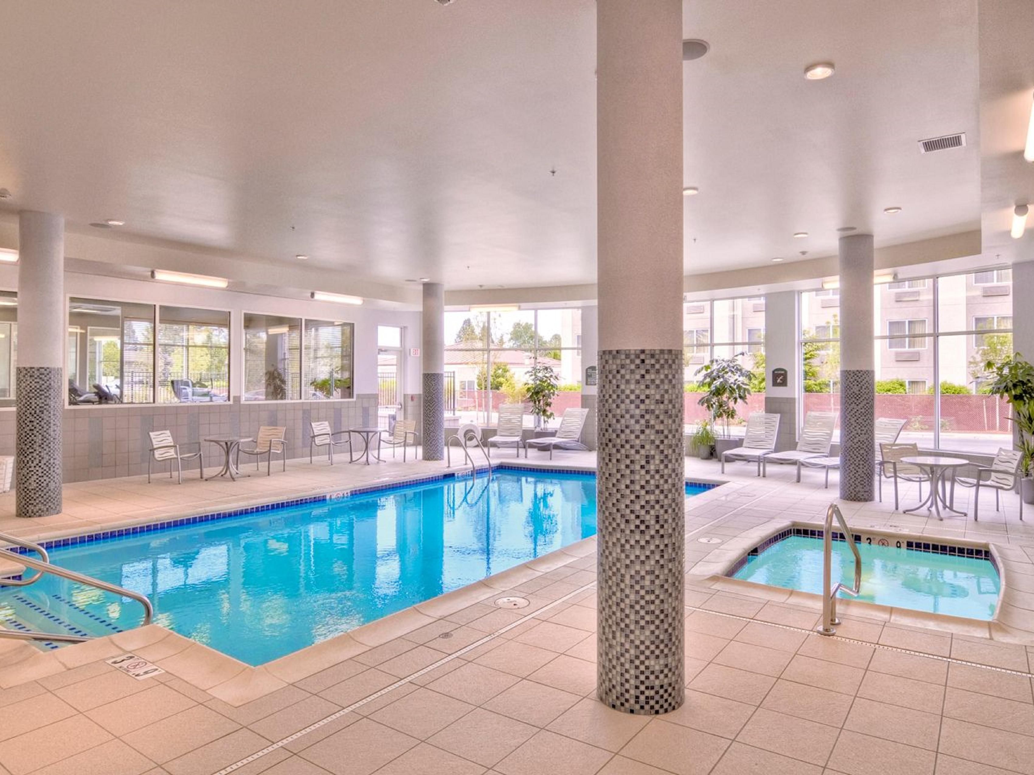 Enjoy a Refreshing Dip at Our Pool in Springfield Oregon