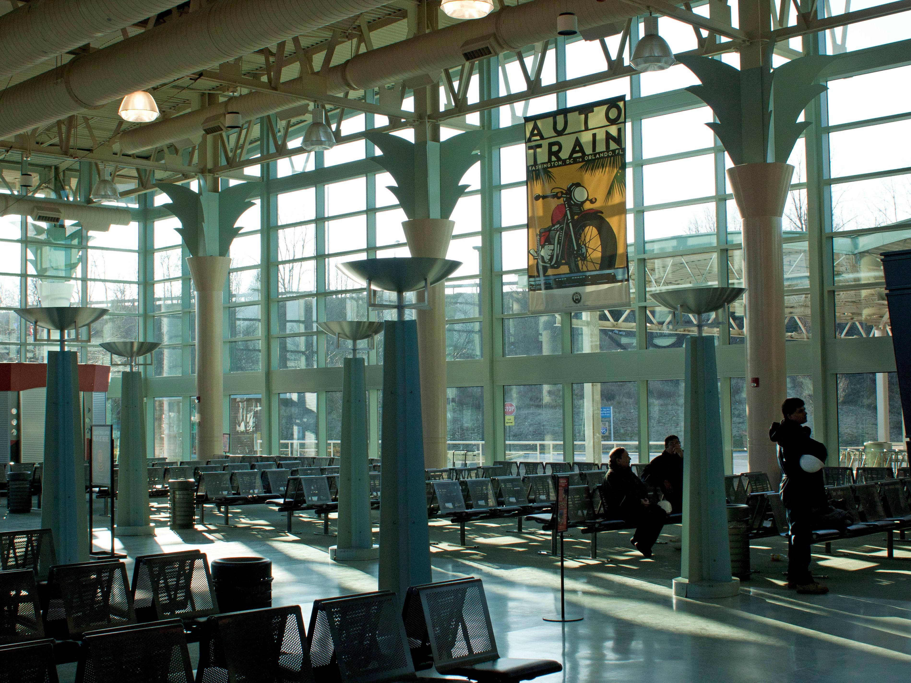 Heading to Florida on the Auto Train this winter? Our hotel is just six miles north of Lorton Station, making it the perfect place to stay the night before your departure. Enjoy a relaxing evening with us and travel south to the station in the morning, bypassing the Washington, D.C. rush-hour traffic.