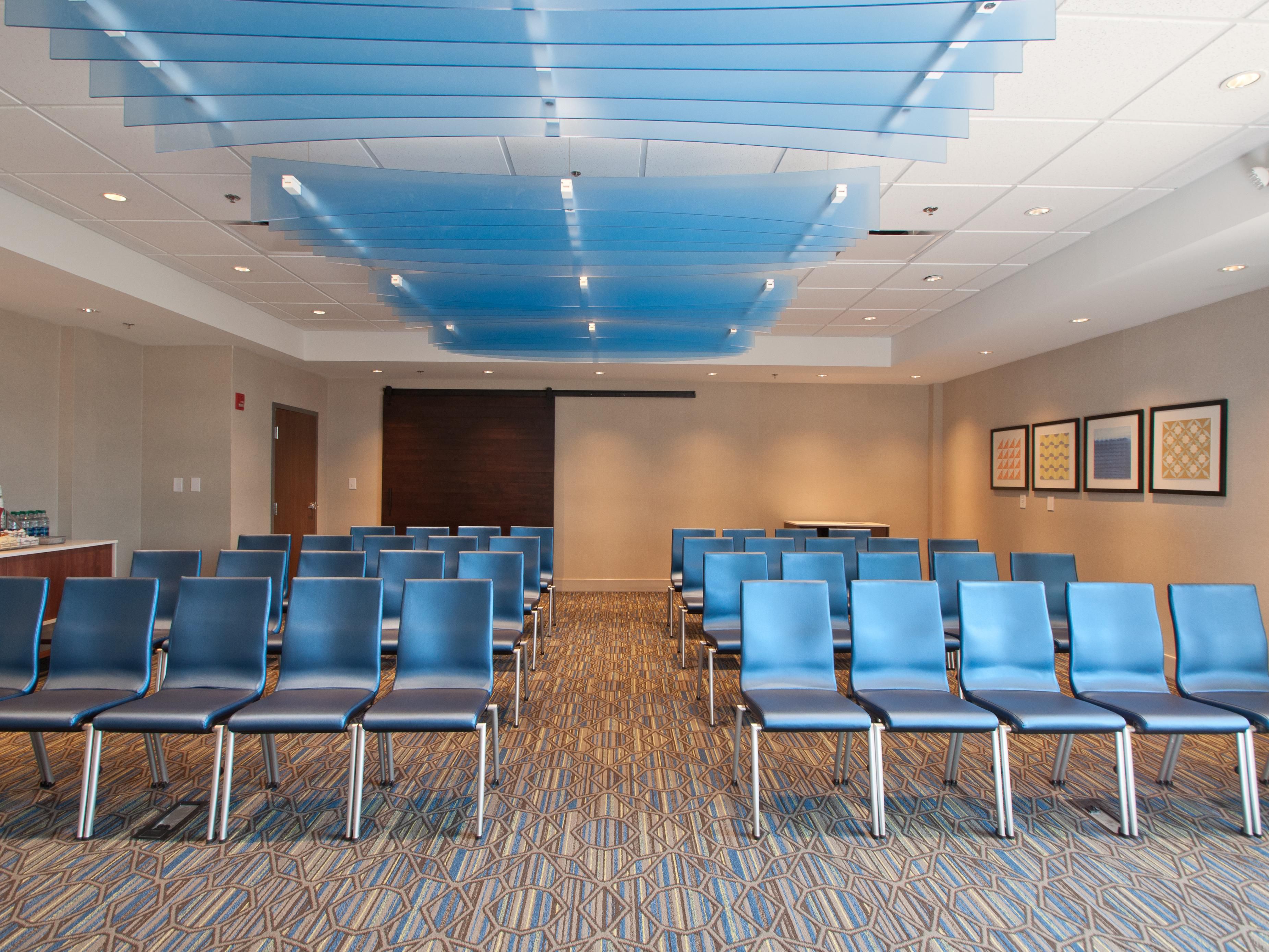  Make your events memorable with us by renting one of our meeting spaces that can accommodate up to 50 people each. Our meeting spaces are perfect for small gathering events and meetings. Plan your Holiday events with us!