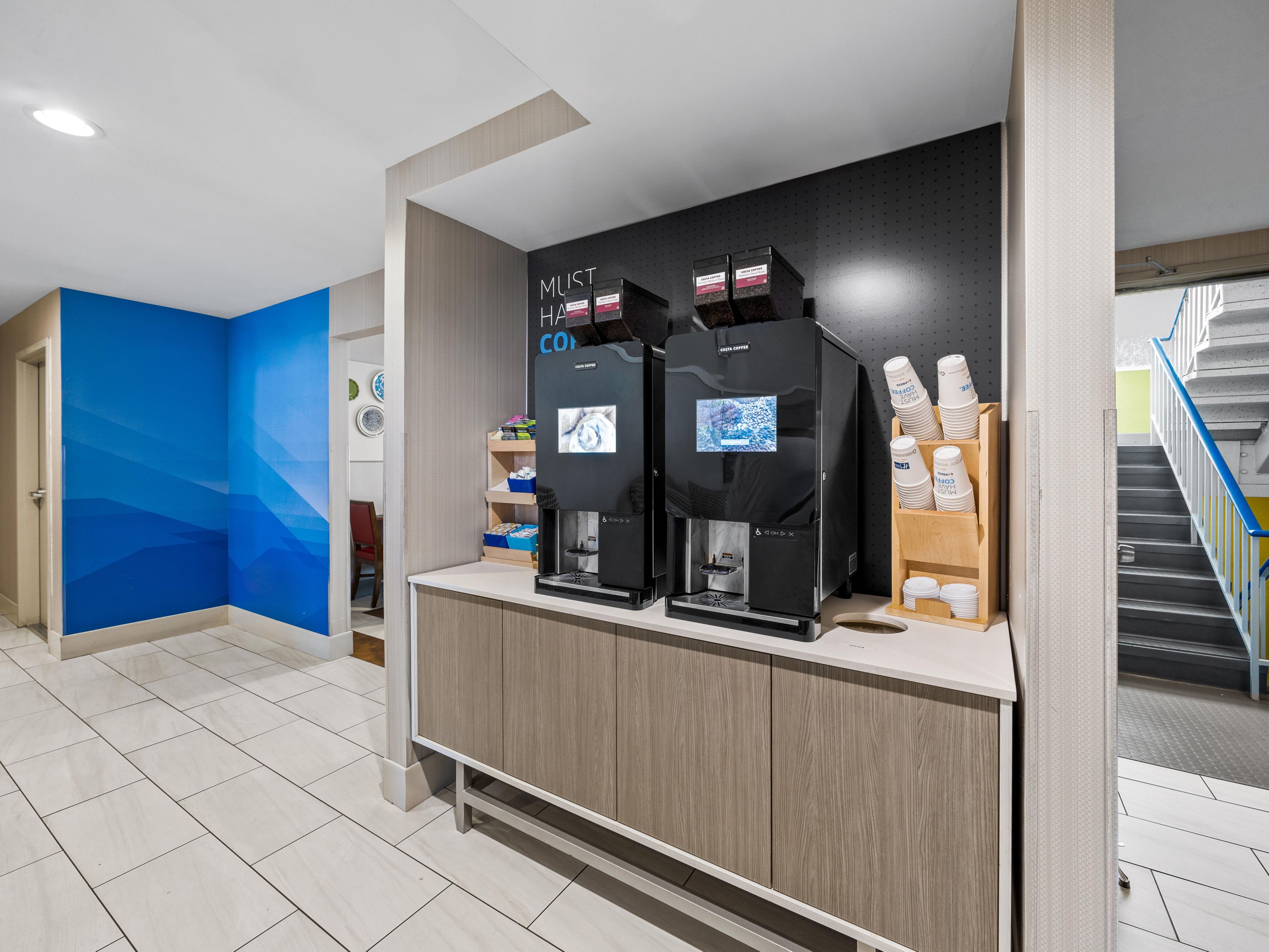 Start your morning with our complimentary breakfast and freshly brewed COSTA Coffee, crafted to energize your day !