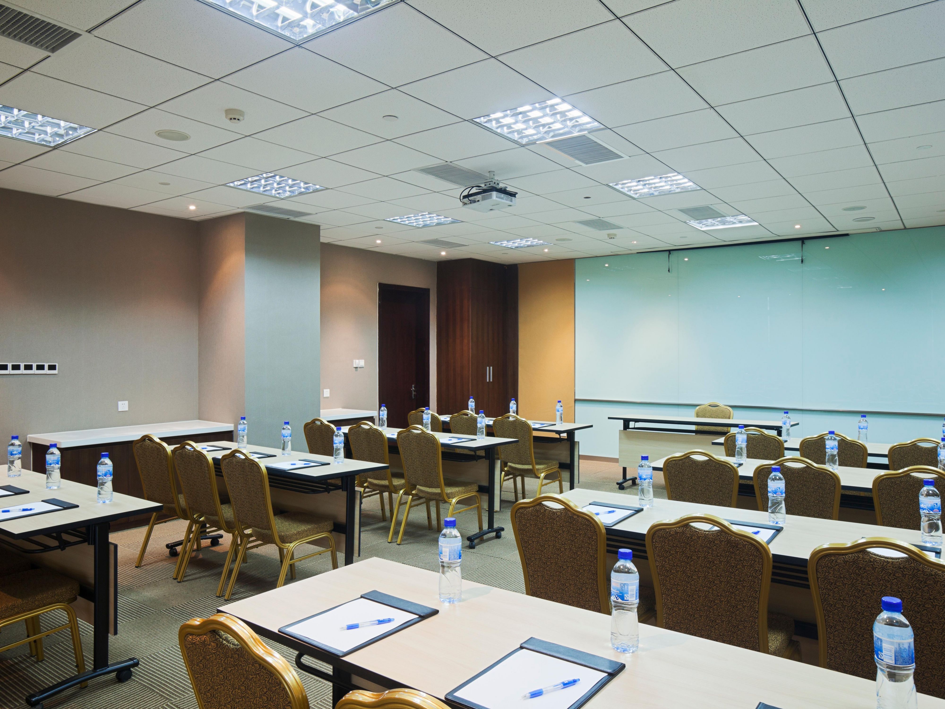 The hotel has two meeting rooms, which can be used for meetings or meals
