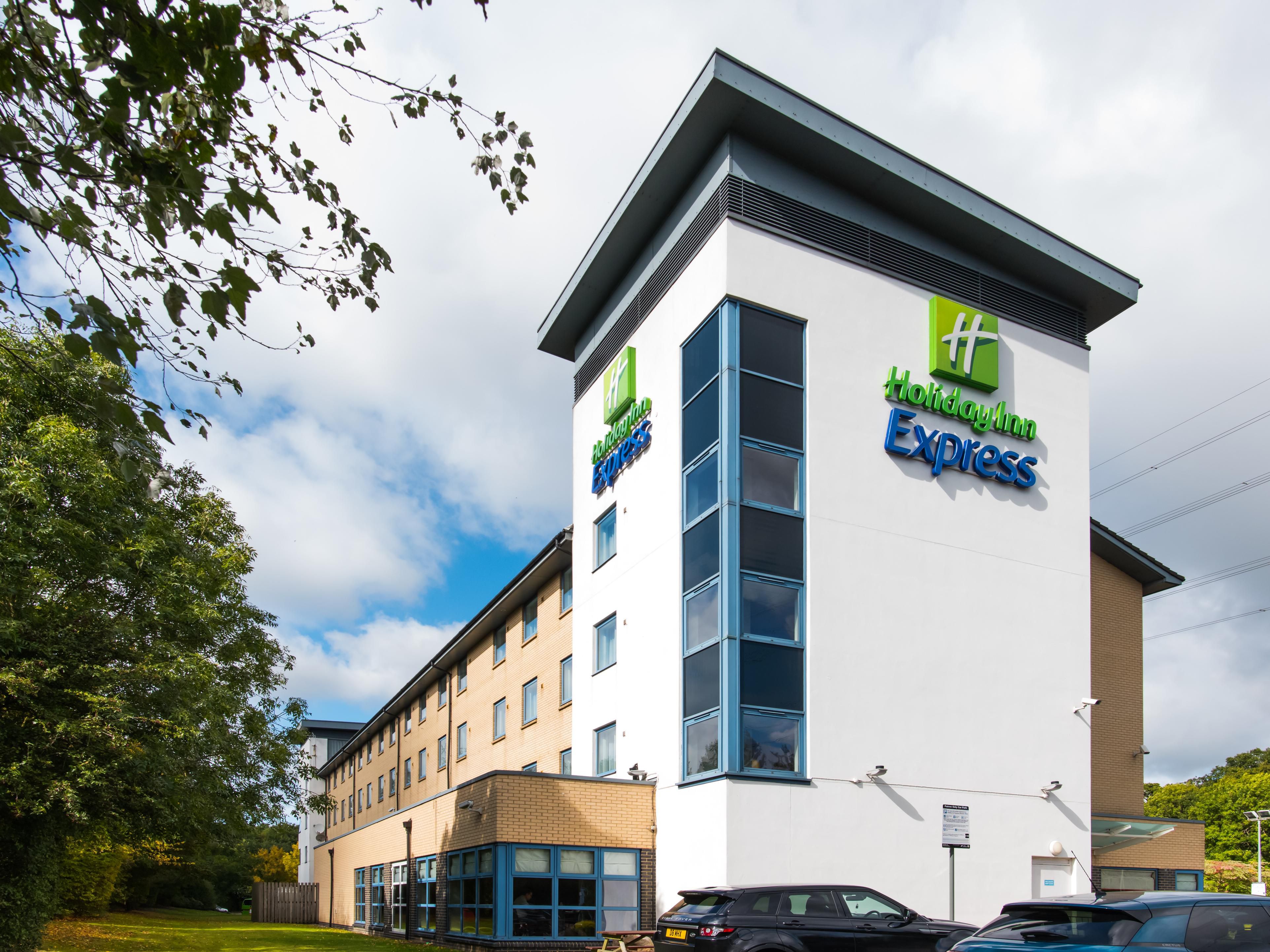 Welcome to Holiday Inn Express Swindon - West.