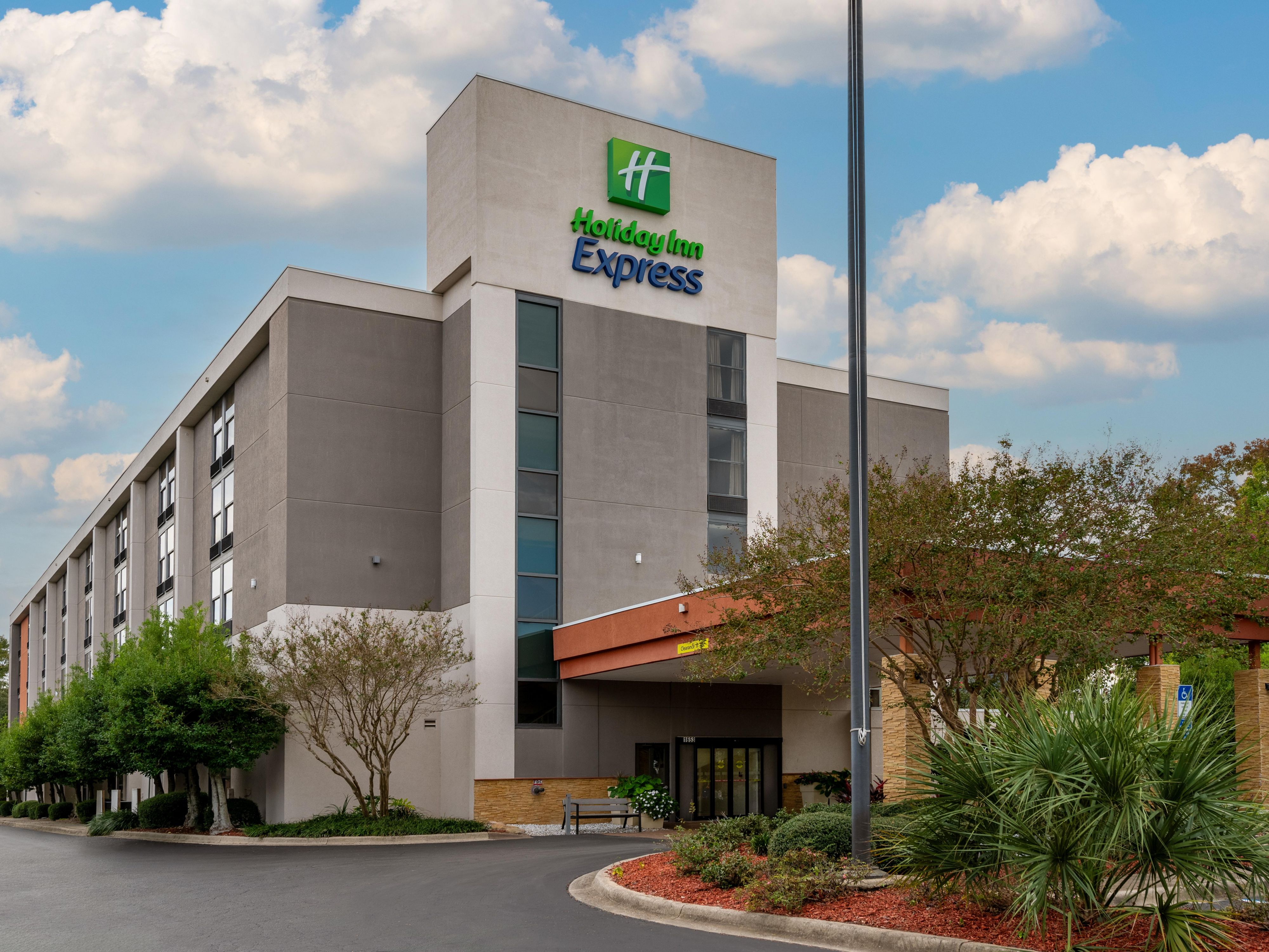 Enjoy your stay in Florida's capital city