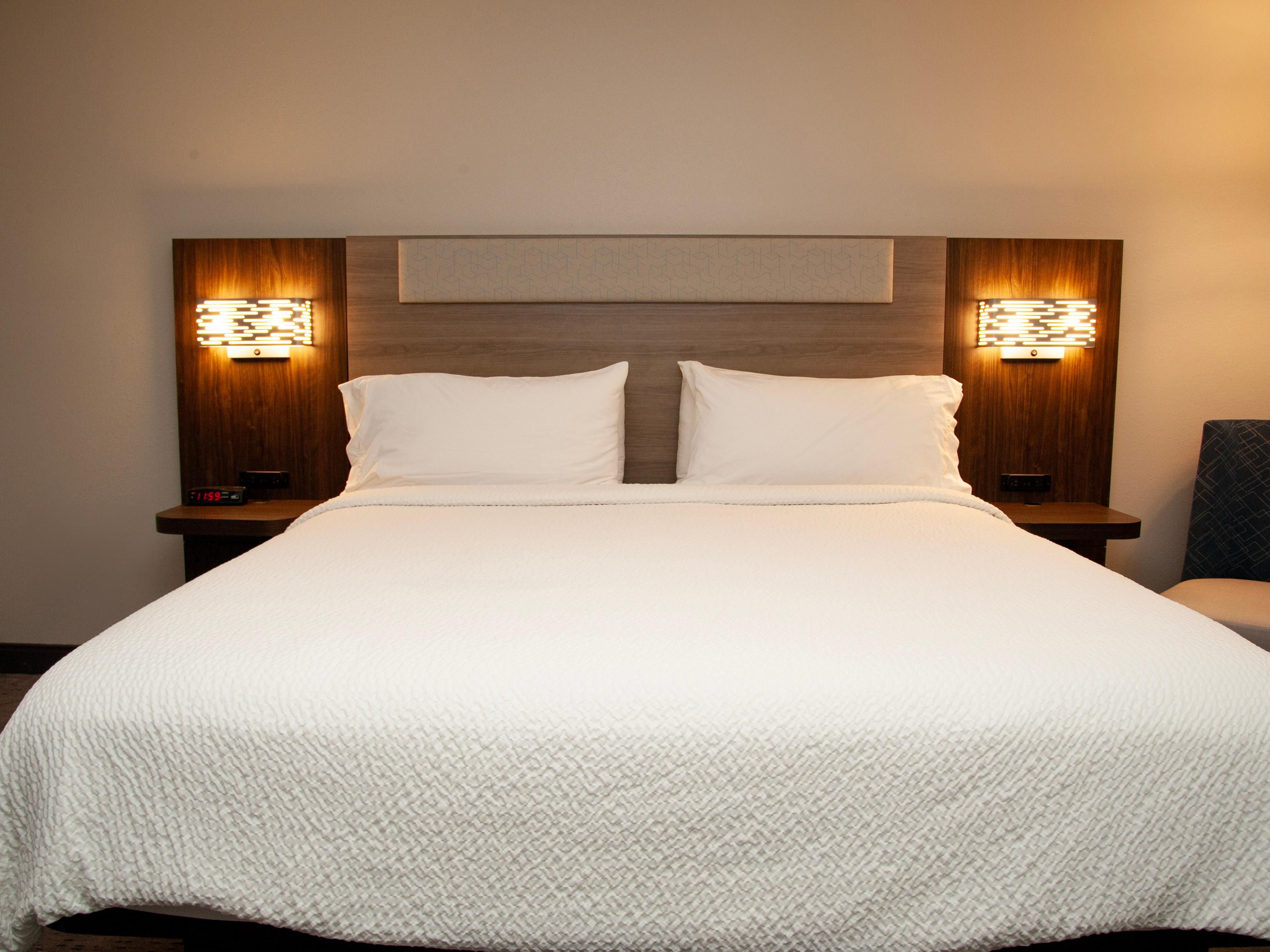 Our newly renovated guestrooms have been thoughtfully redesigned to provide the perfect balance of comfort, style, and functionality for today’s traveler. Every detail of the transformation reflects our commitment to creating an elevated guest experience, where relaxation and productivity come together seamlessly.