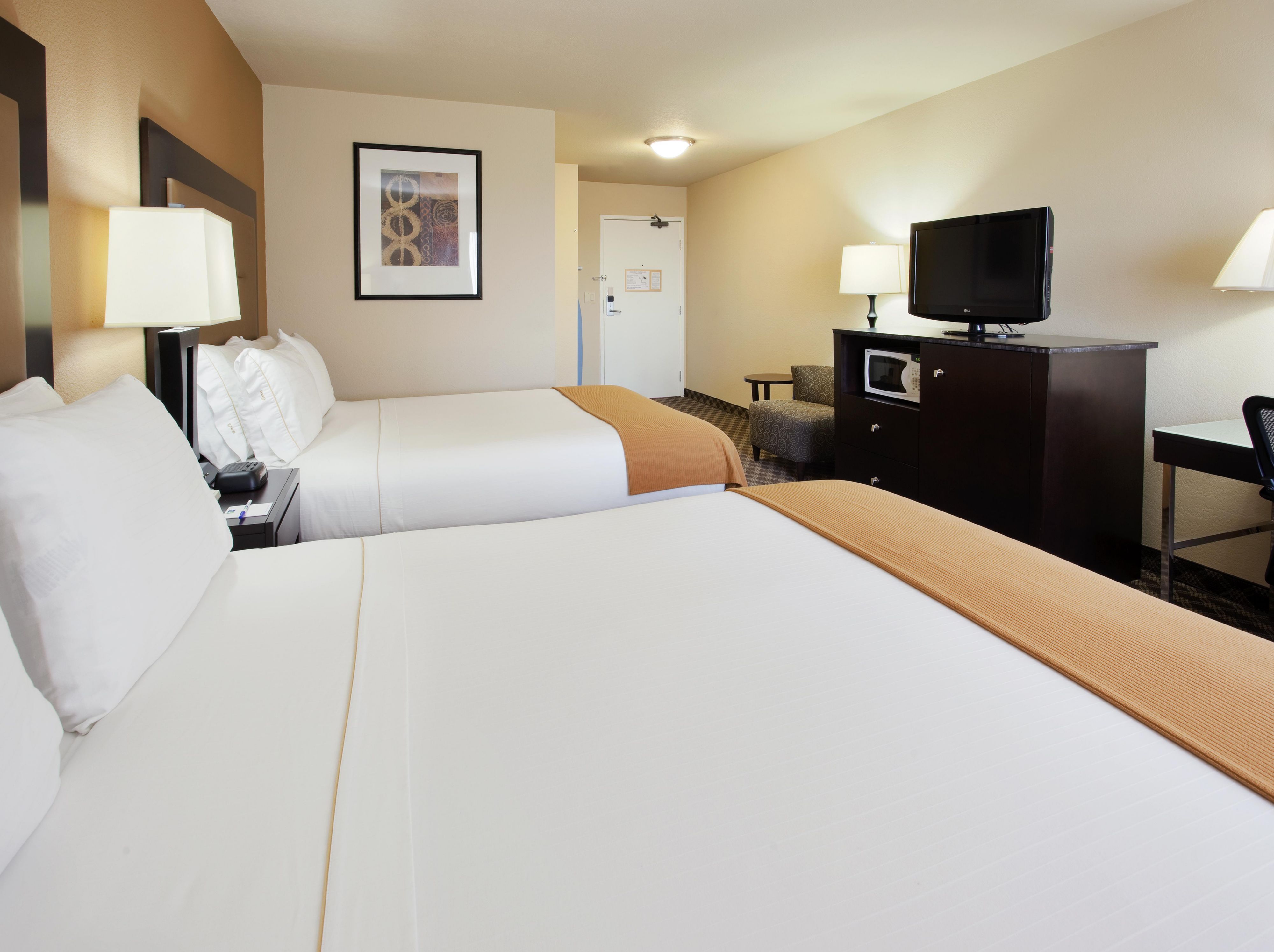 ADA-compliant guest rooms with complimentary Wi-Fi access.