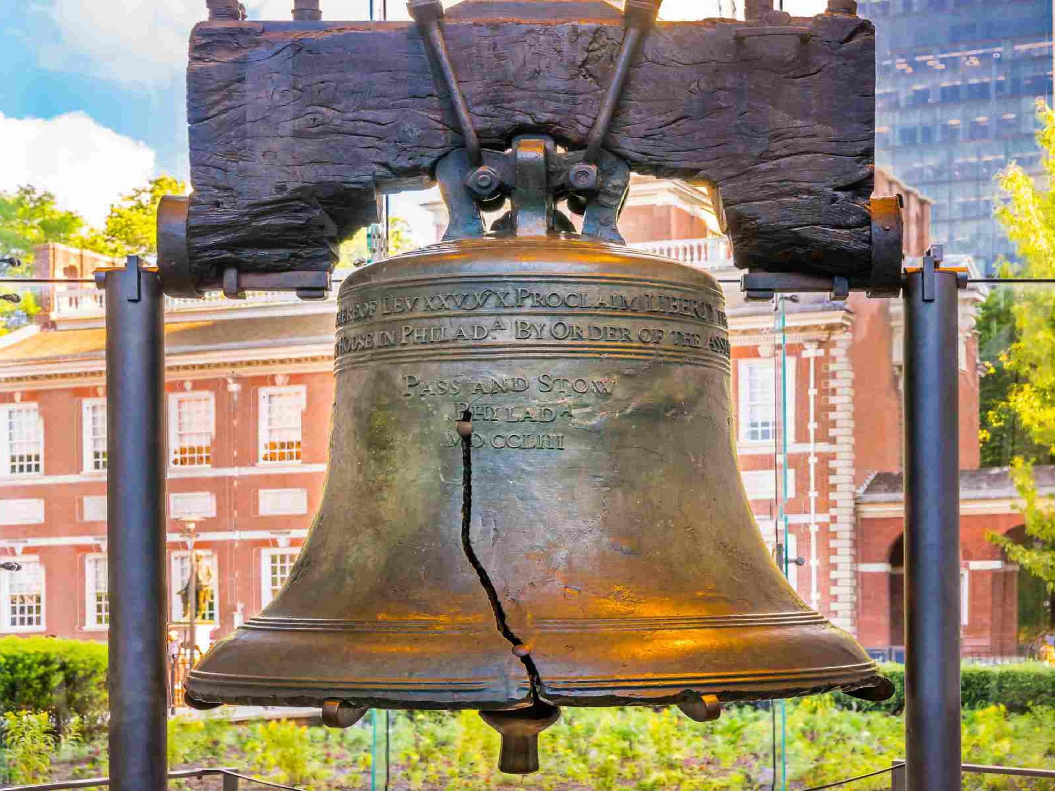 Located just minutes from the PATCO High Speed Line and I-295, it is just a short 20-minute trip from Philadelphia! See the Liberty Bell and other Historic Attractions including the American Revolution Museum and National Constitution Center. We are also a short trip away from Lincoln Financial Field, Citizens Bank Park, and the Wells Fargo Center.