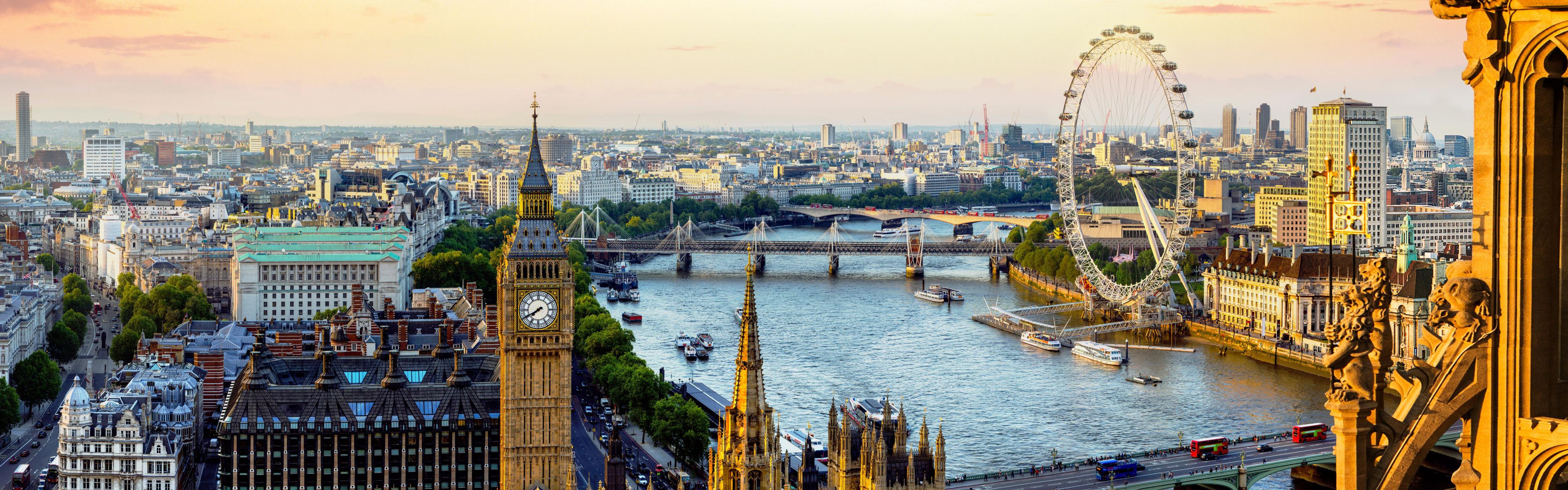 Hop on the train from Clapham to London's south bank area 