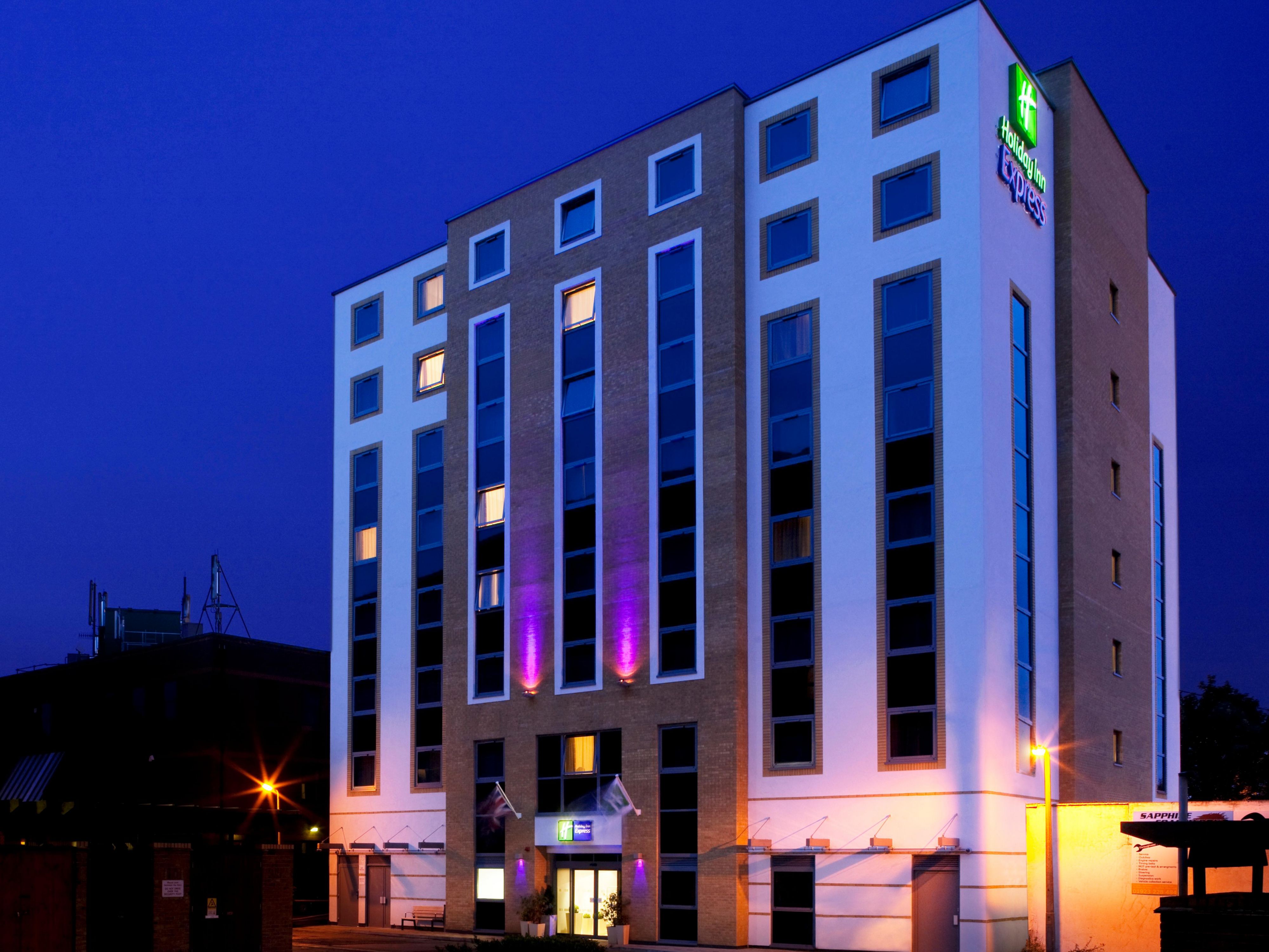 Welcome to the Holiday Inn Express London Watford Junction
