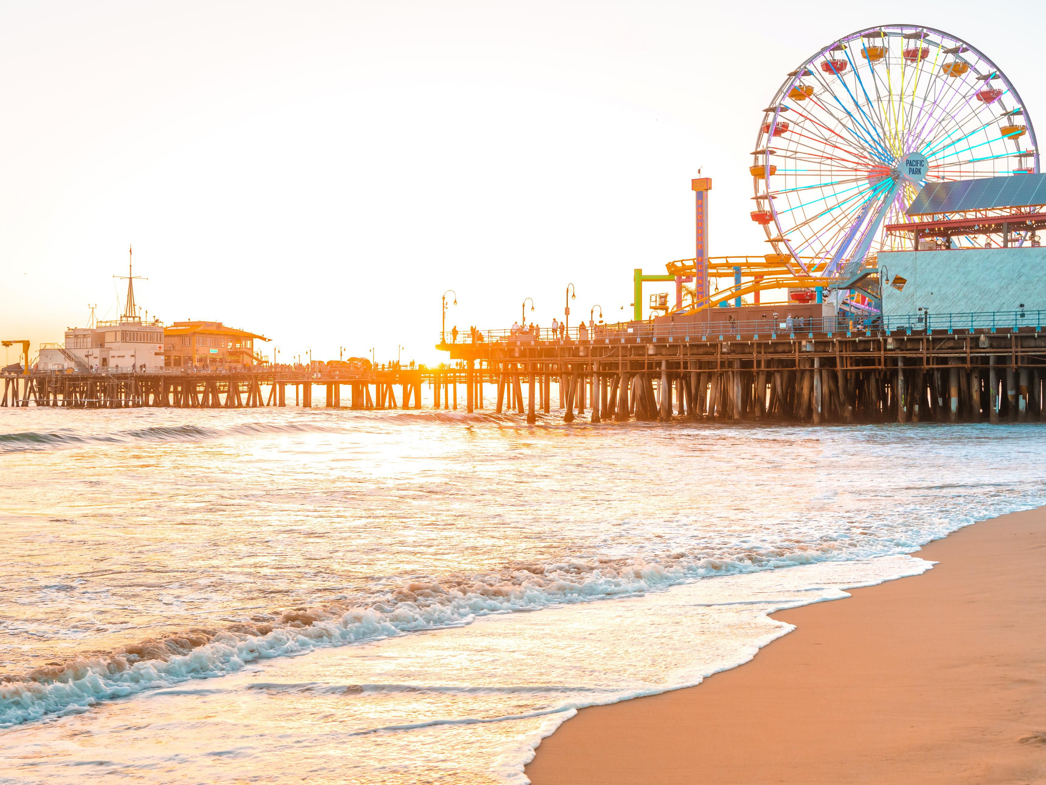 Spend the day in beautiful Santa Monica and discover all the Santa Monica Pier has to offer. Have fun on the pier with rides, attractions, treat shops and delicious eats from local restaurants. The Santa Monica Pier offers fun for the entire family. Book your stay with us today- Santa Monica Pier is just a short drive from the hotel. 