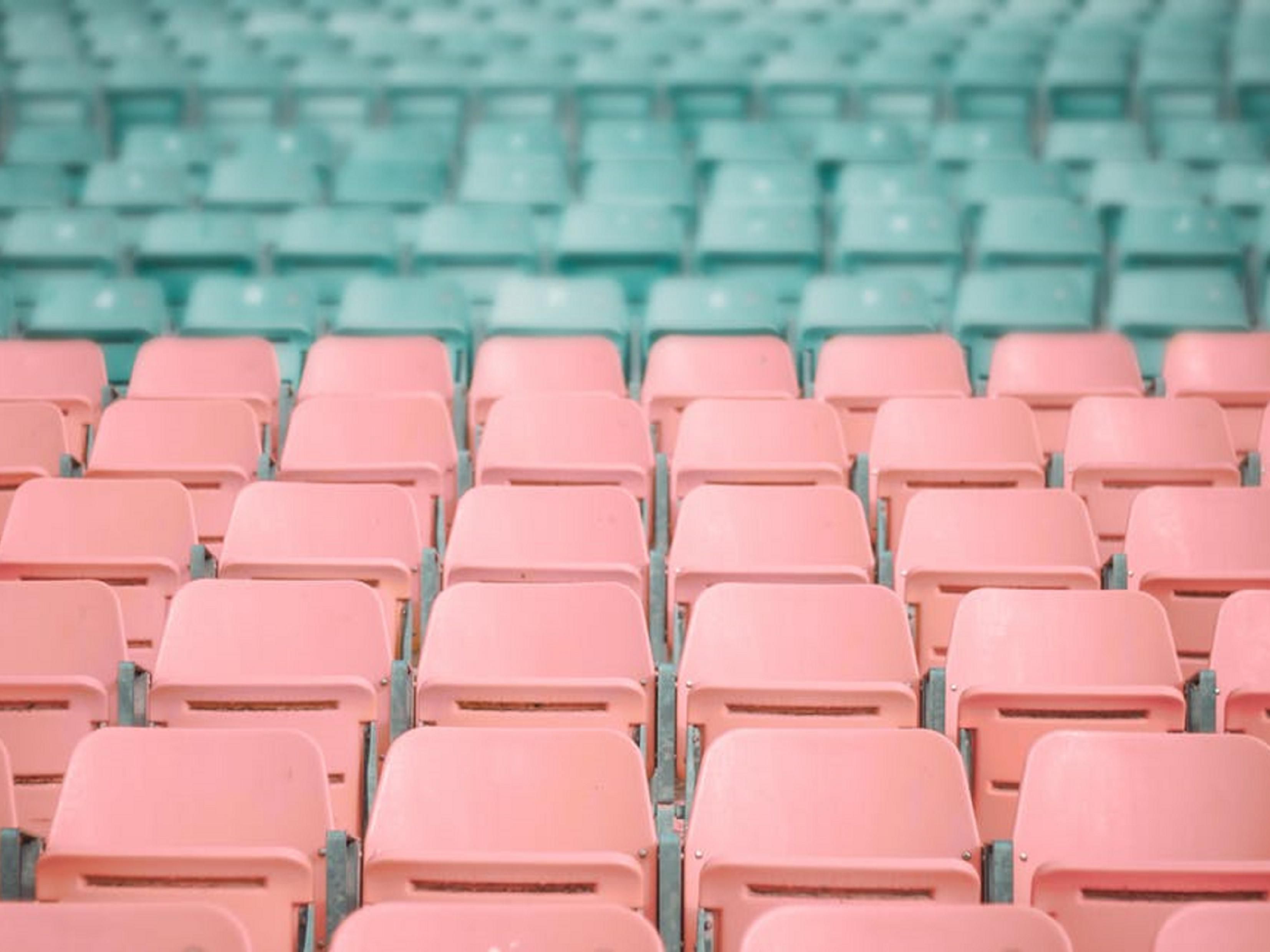 Conveniently located near both stadiums, when you stay at the Holiday Inn Express West Palm Beach-Metrocentre you get double the Baseball.

Ball Park of the Palm Beaches (1.8 Miles) home of the Washington Nationals and Houston Astros.

Roger Dean Chevrolet Stadium (10.9 Miles) home of the St. Louis Cardinals. 