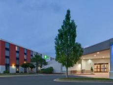 Holiday Inn Express Wilkesboro in West Jefferson, North Carolina