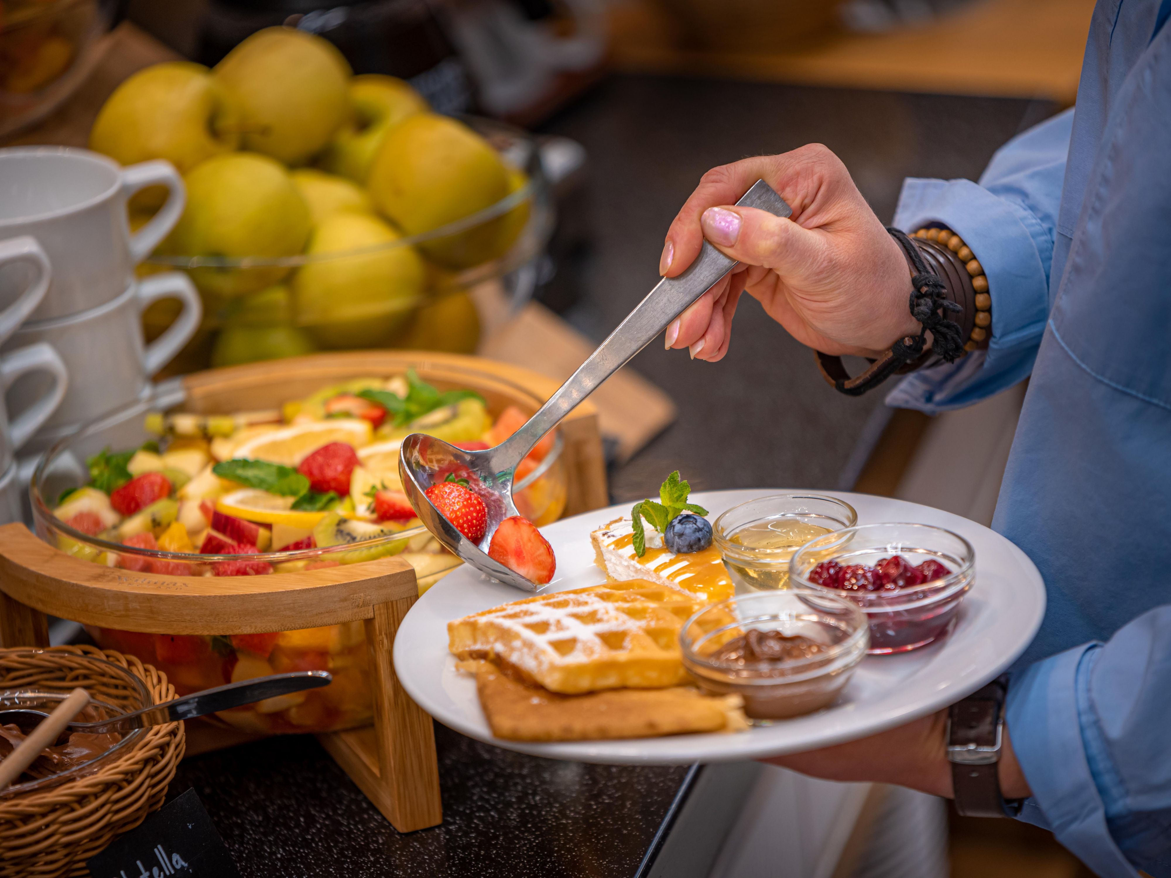 Start your day with our delicious free breakfast at Holiday Inn Express Yerevan. Fuel up for your day of exploration or meetings in a warm and inviting setting!
