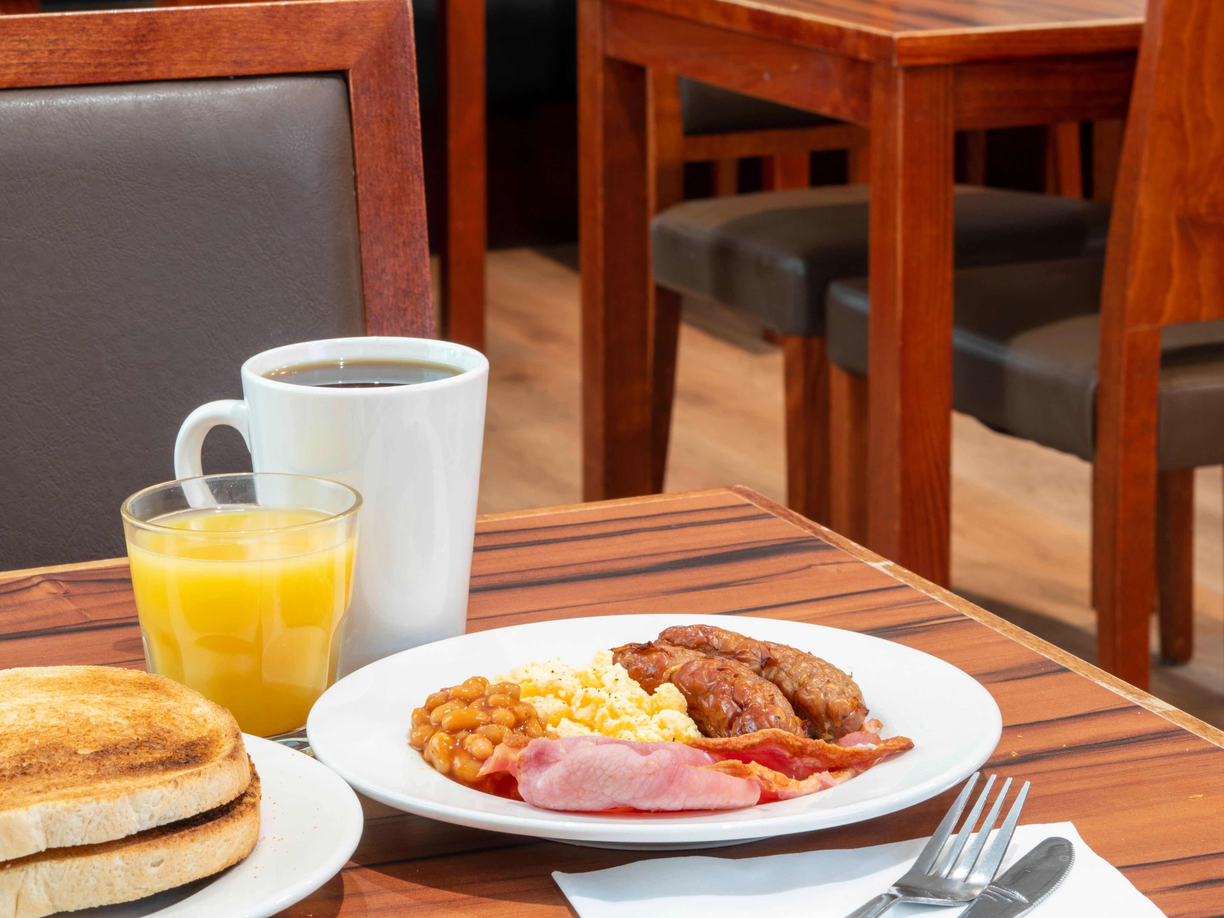 Our Free Express Start Breakfast or Grab & Go option. The complimentary breakfast includes cereals, fresh fruits, pastries and several hot items.
