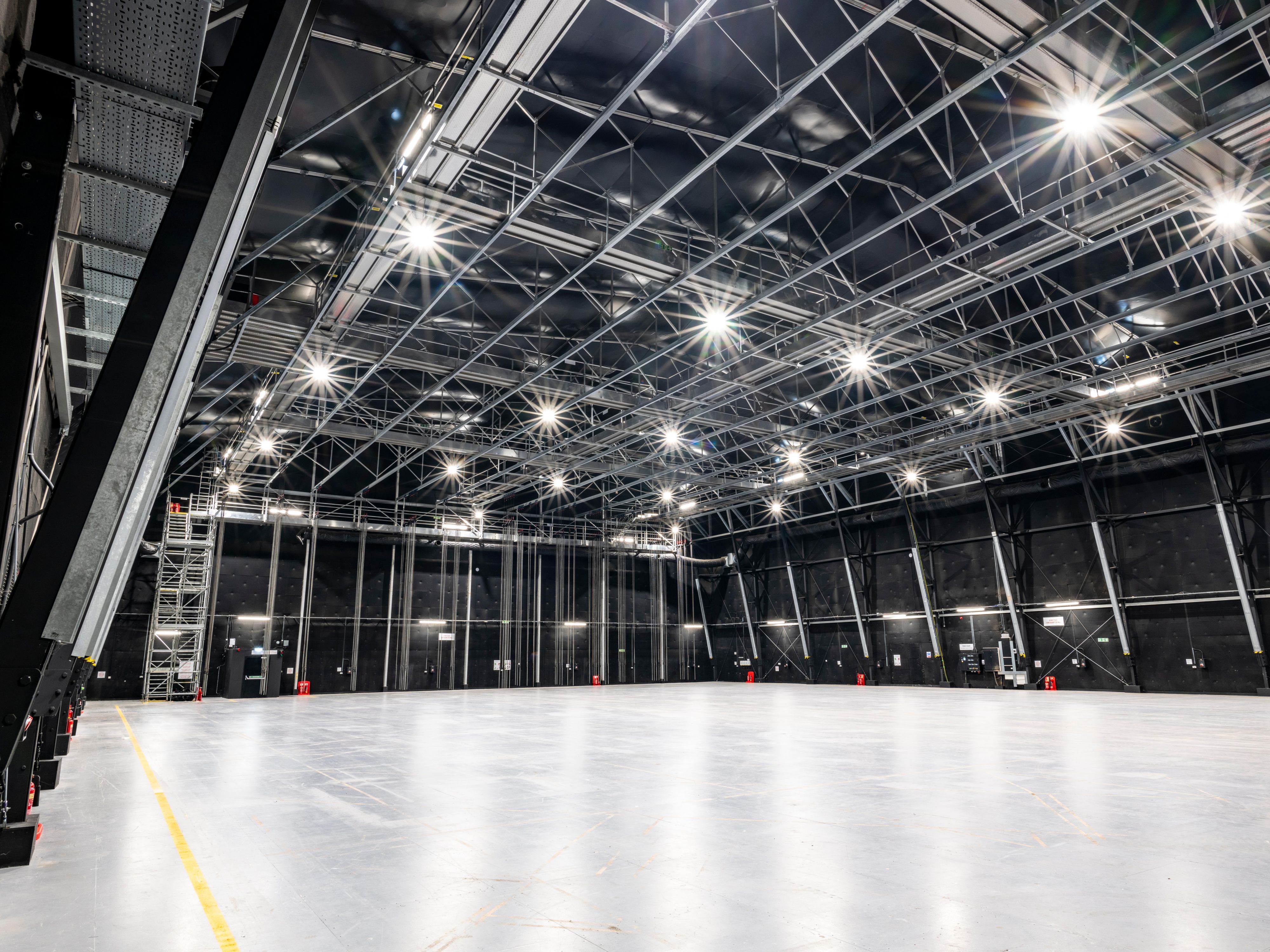 Farnborough International Exhibition & Conference Centre is a premier venue for exhibitions and conferences, including the renowned Airshow. Just minutes away, Holiday Inn Farnborough provides comfortable rooms, a stylish restaurant, and free parking, offering the perfect base for business travelers and those visiting local attractions.