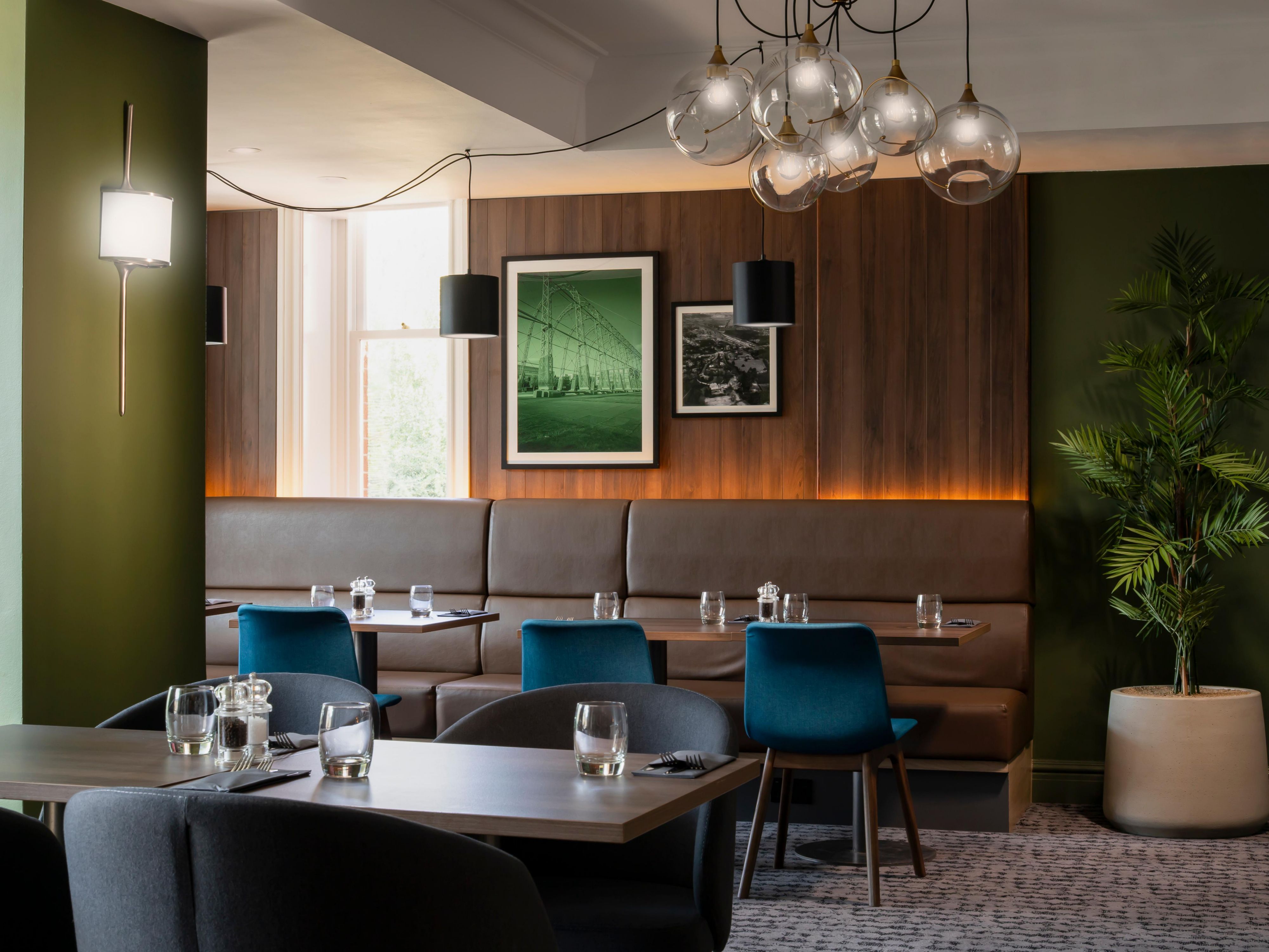 Sunday Lunch at Holiday Inn Farnborough. Sunday lunch as it should be!