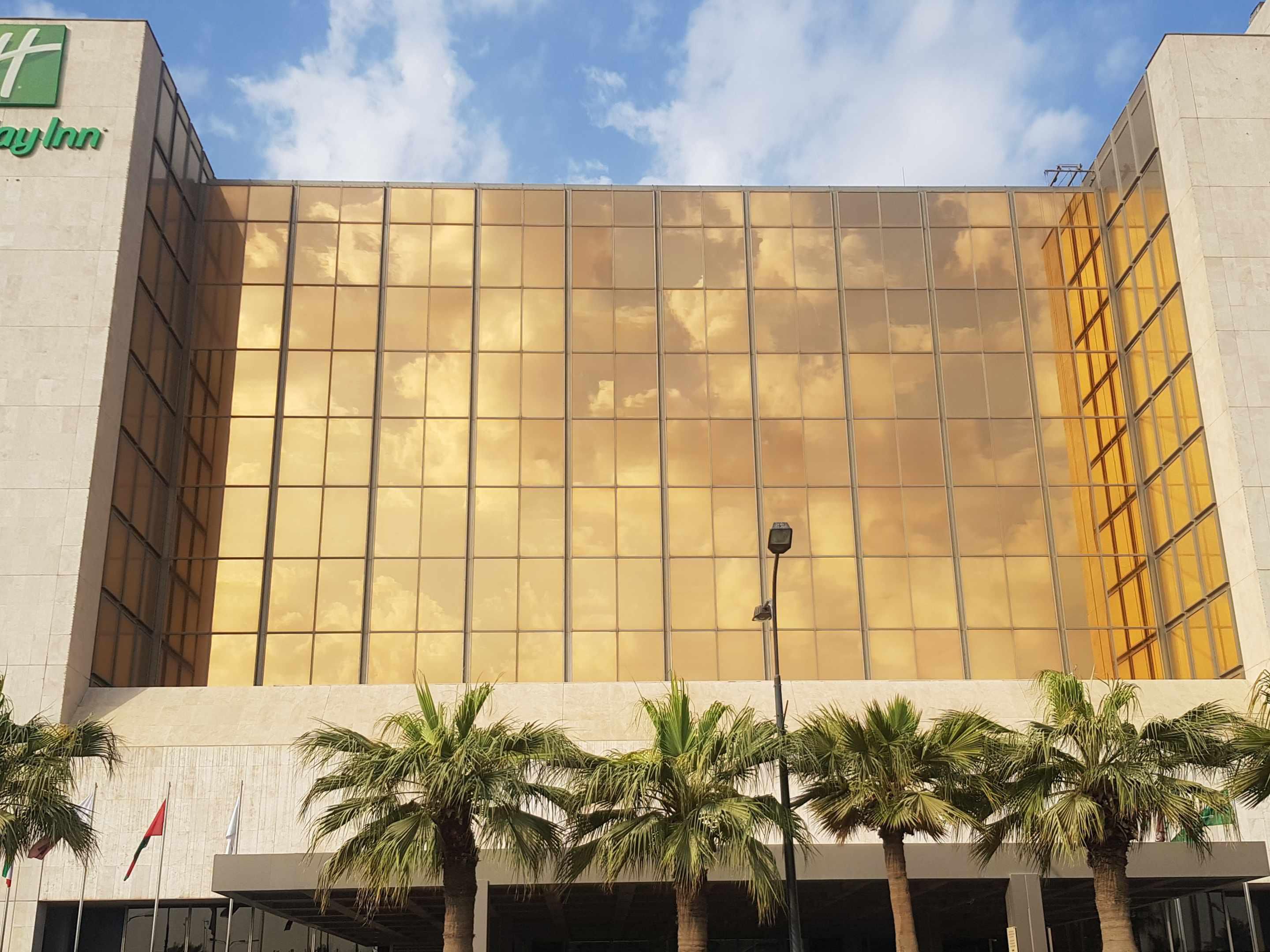 Enjoy a Comfortable stay at Holiday inn Kuwait, Al Thuraya City