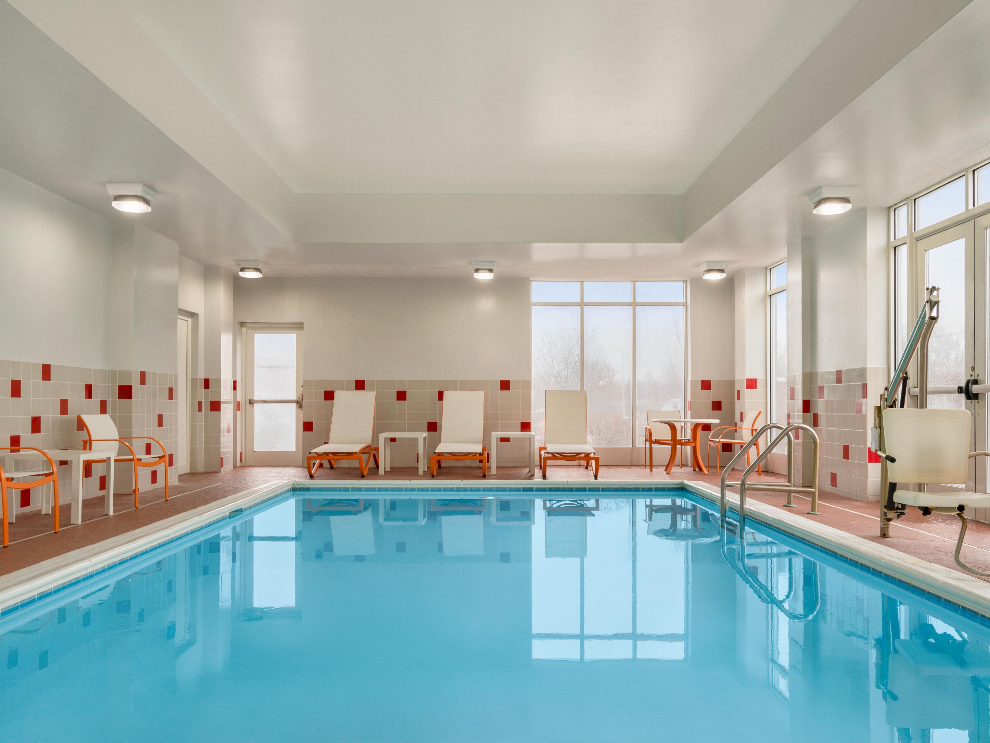 Take a refreshing dip in our heated indoor pool, open year-round from 7:00 AM to 10:00 PM. Start your day with invigorating laps, make a mid-afternoon splash, or wind down with a leisurely evening swim. Our pool invites you to relax and play during your stay.