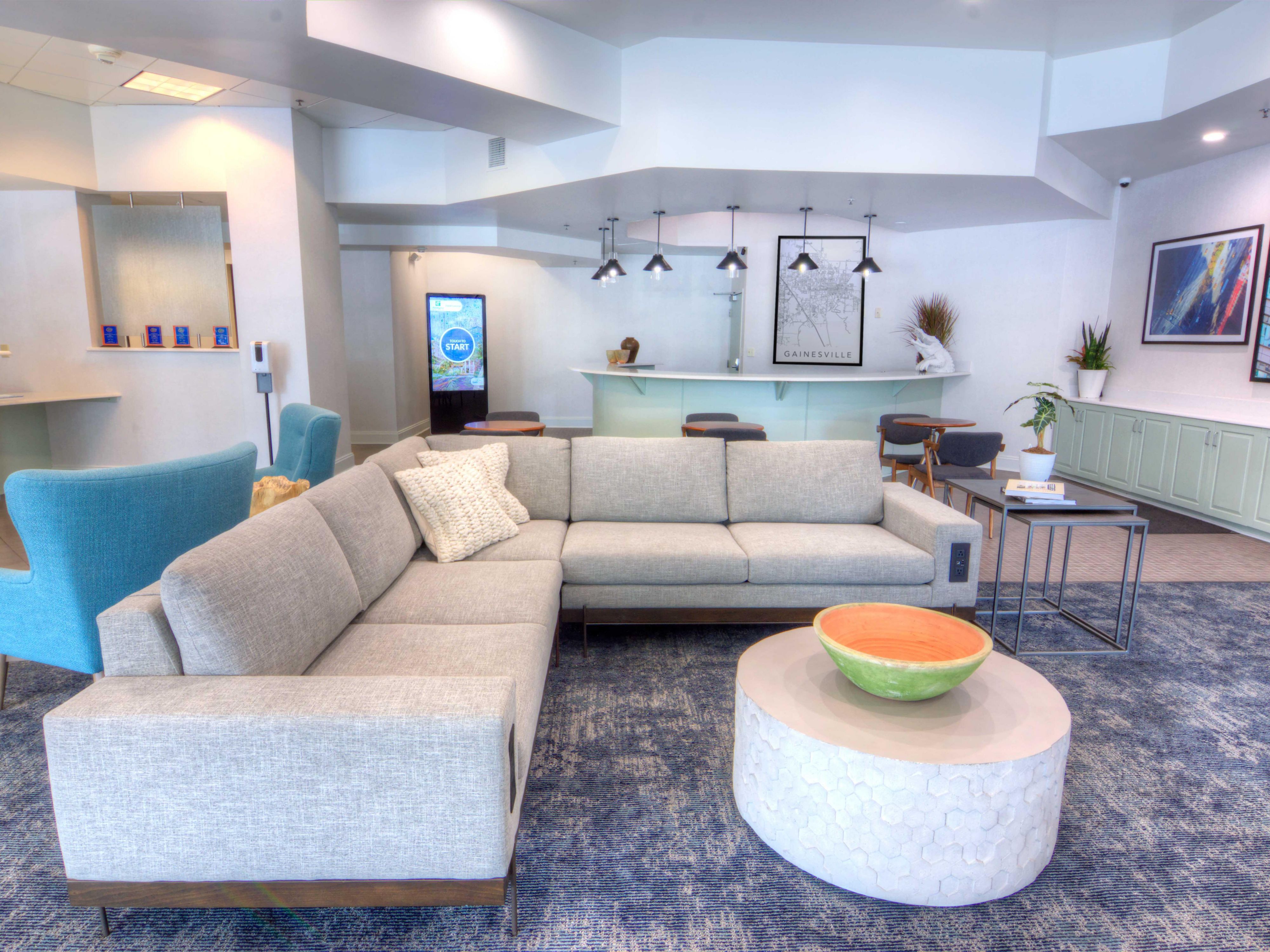 We are thrilled to announce the full completion of our property renovations.  You will see and experience upgrades in every corner of the hotel and grounds.