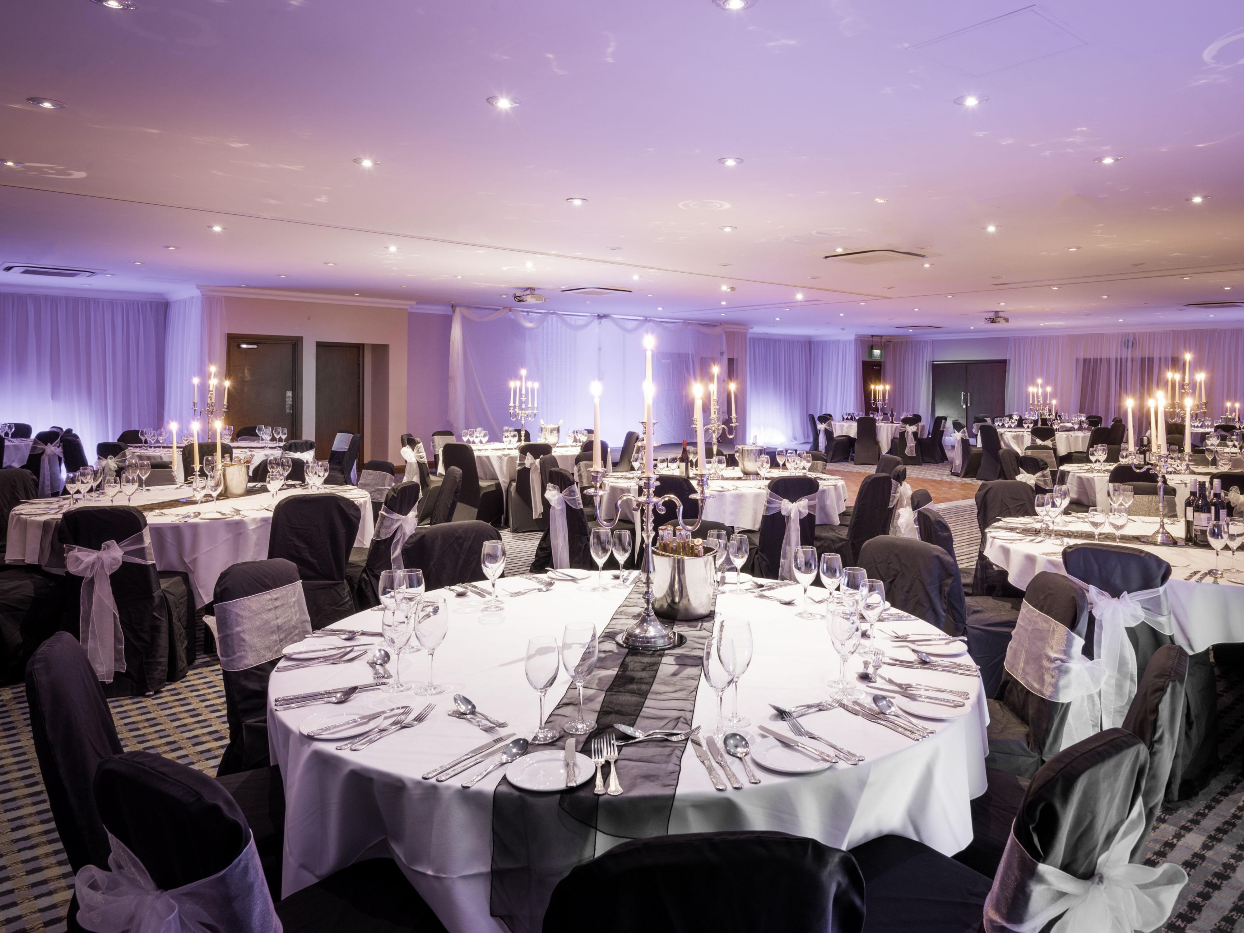 Host meetings or events for two to 250 people in the hotel's 21 function suites. You can use free, high-speed Wi-Fi and AV equipment in flexible rooms. Also, you can enjoy the hotel's catering, which is accredited by the Food for the Brain Association.