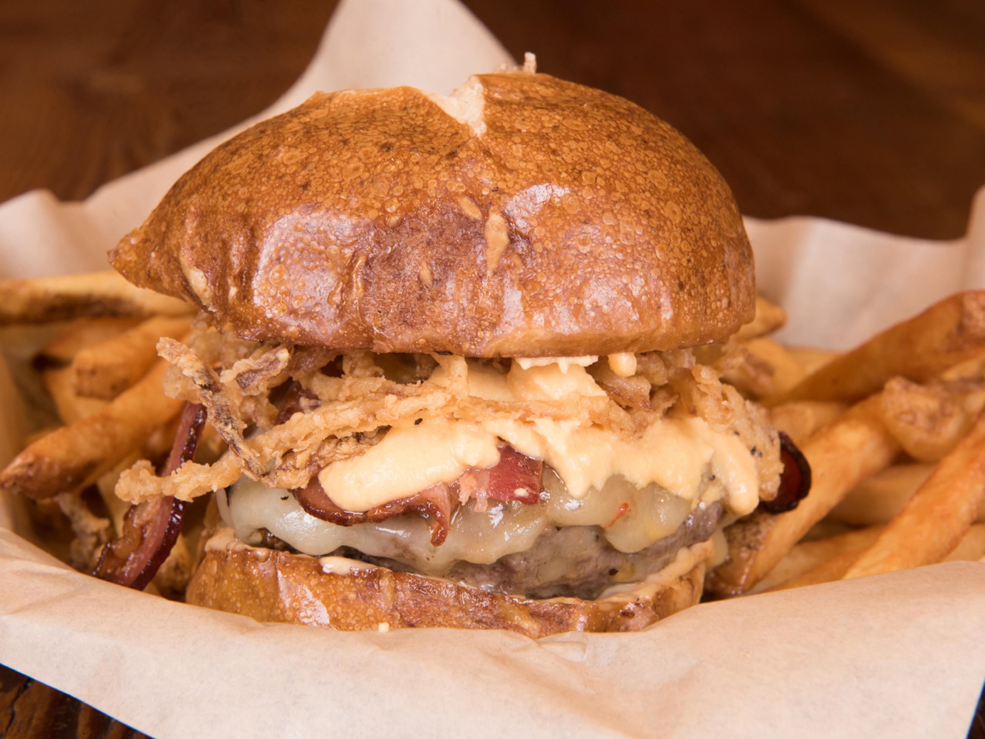 Join us at our onsite pub, the Crooked Pint Ale House, for the best Juicy Lucy burgers in town, served in a welcoming, upscale pub atmosphere that feels like home. Known for our impressive beer selection, we also offer a generous wine and cocktail menu, alongside multiple HDTVs for game nights or entertainment.