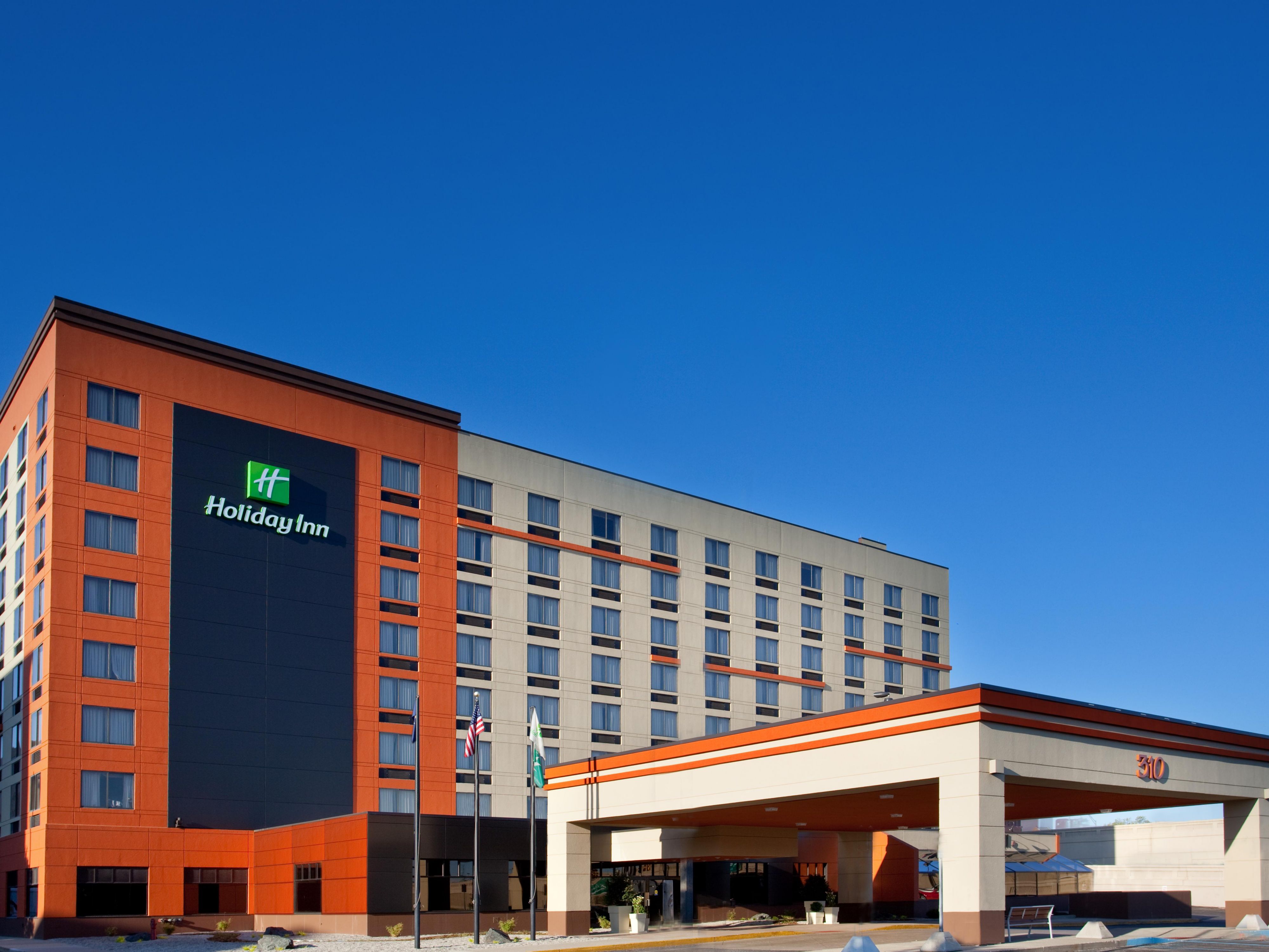 Welcome to Holiday Inn Grand Rapids Downtown!
