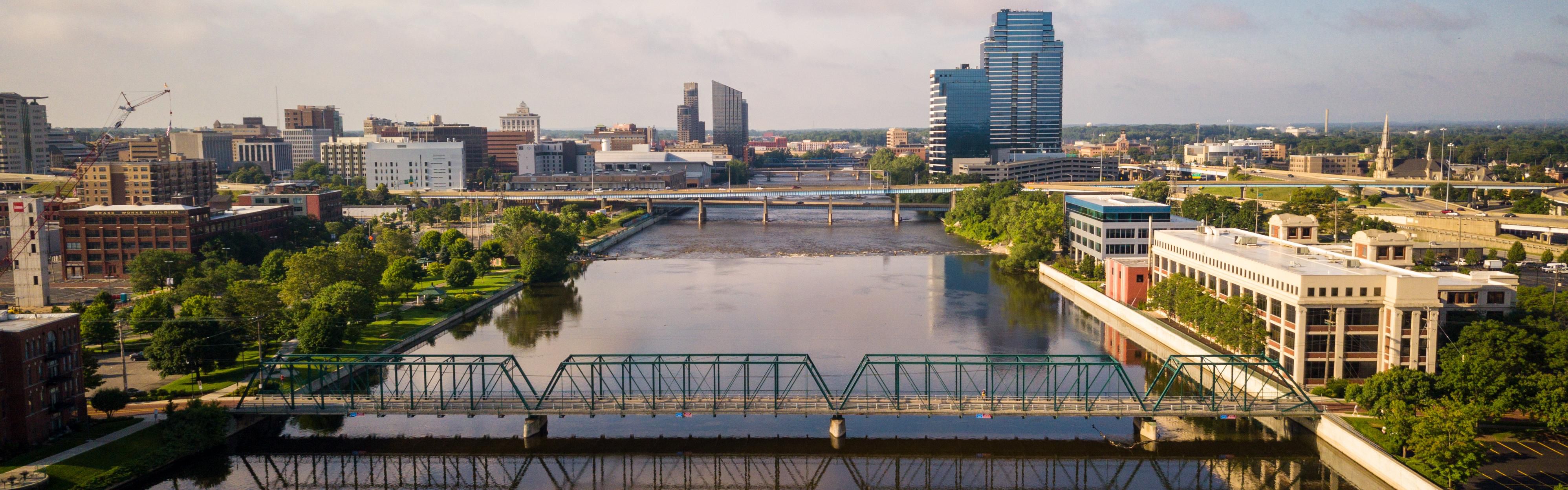 Enjoy stunning views of the Sixth Street Bridge and downtown.