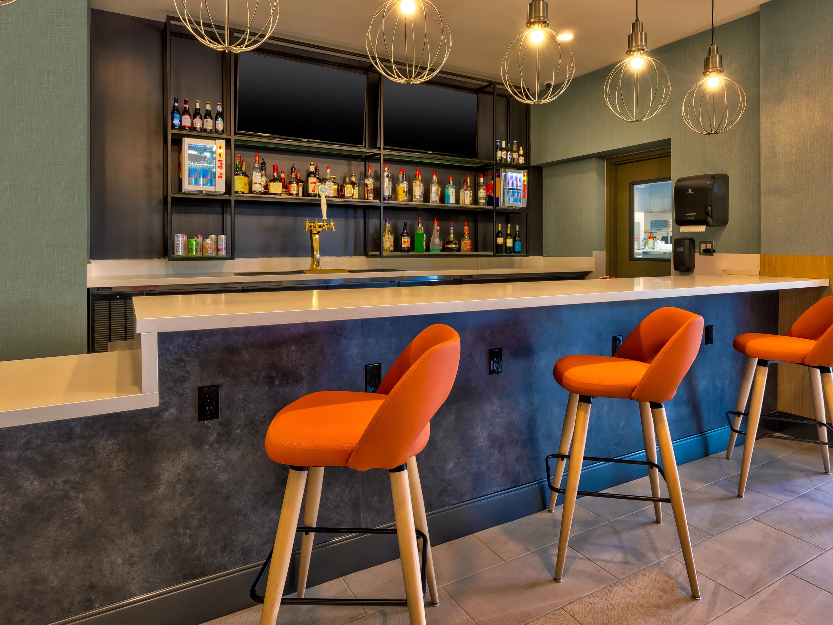 Savor the flavors of Grand Rapids at our signature restaurant, Toast to Toast. Enjoy delectable dishes from hearty breakfast classics. Whether you're fueling up for the day ahead, Toast to Toast offers a welcoming ambiance and culinary delights to satisfy every palate. 