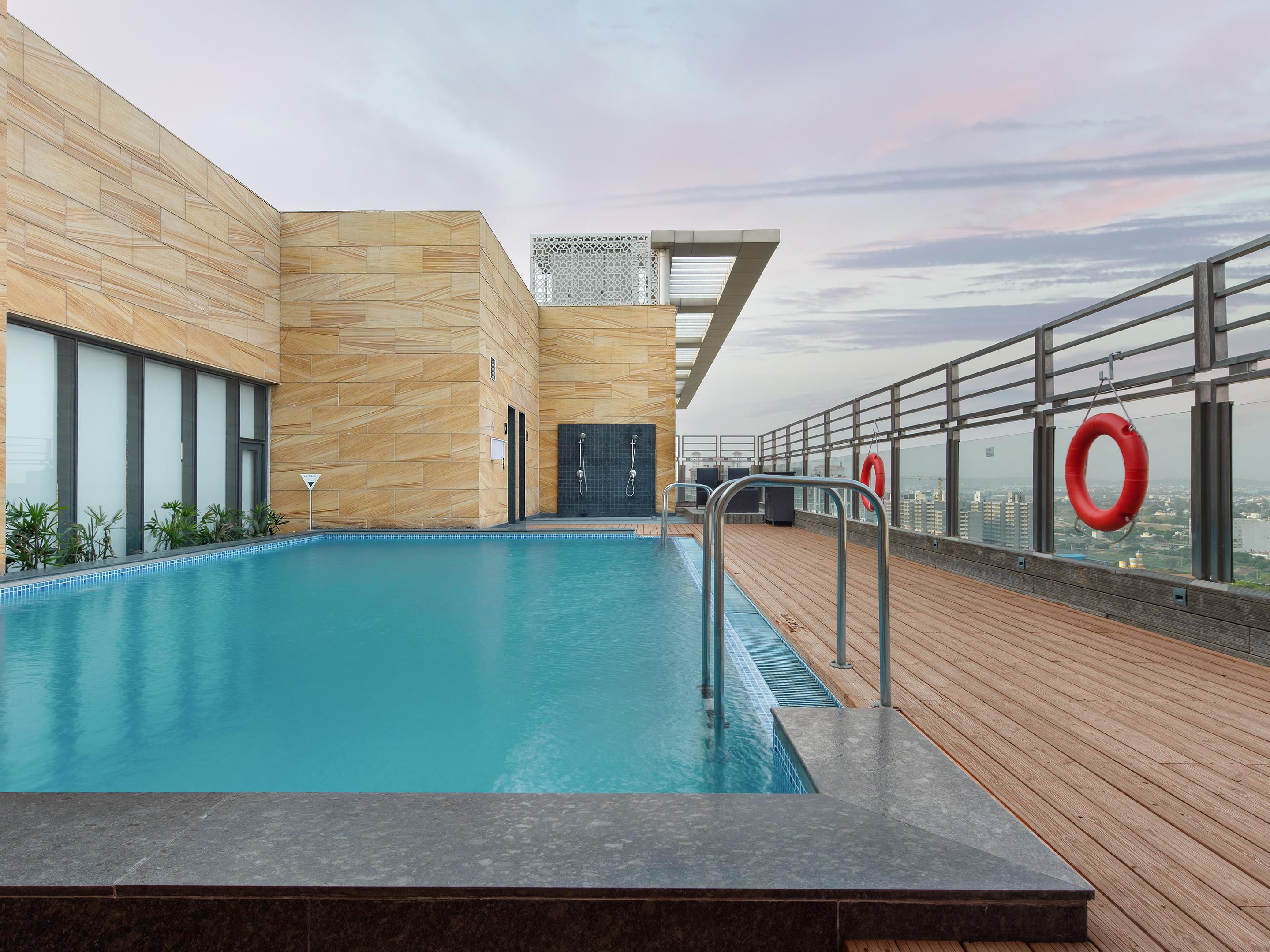 Dive into pure relaxation and endless fun at our inviting rooftop pool. With crystal clear waters, it's the perfect oasis to unwind, soak up the sun, and create lasting memories.