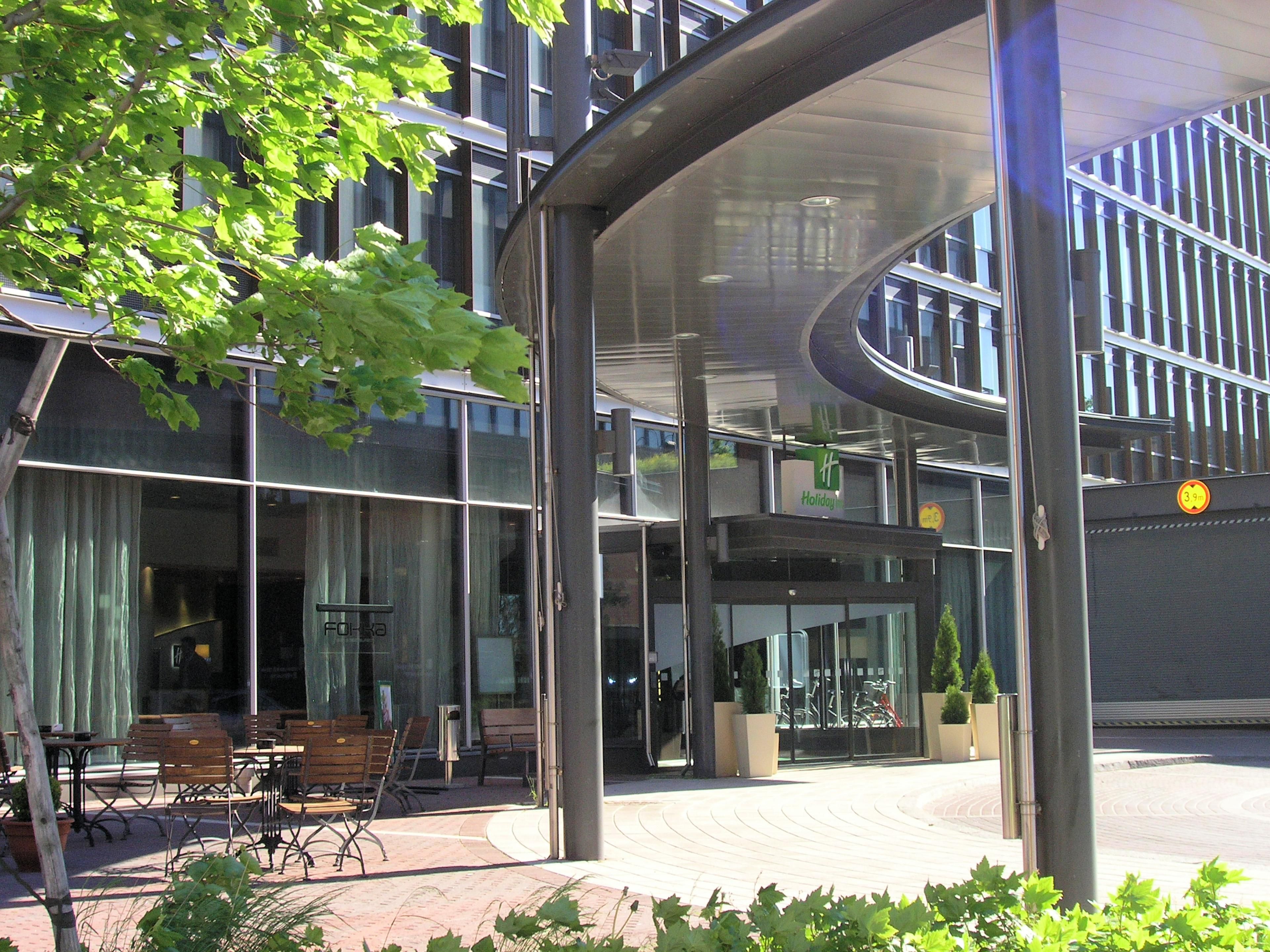 Holiday Inn Helsinki West - Ruoholahti was granted the prestigious Nordic Swan Ecolabel in November, 2023. Nordic Swan Ecolabel has now even more stringent criteria and it challenges companies to take a holistic approach to caring for nature.