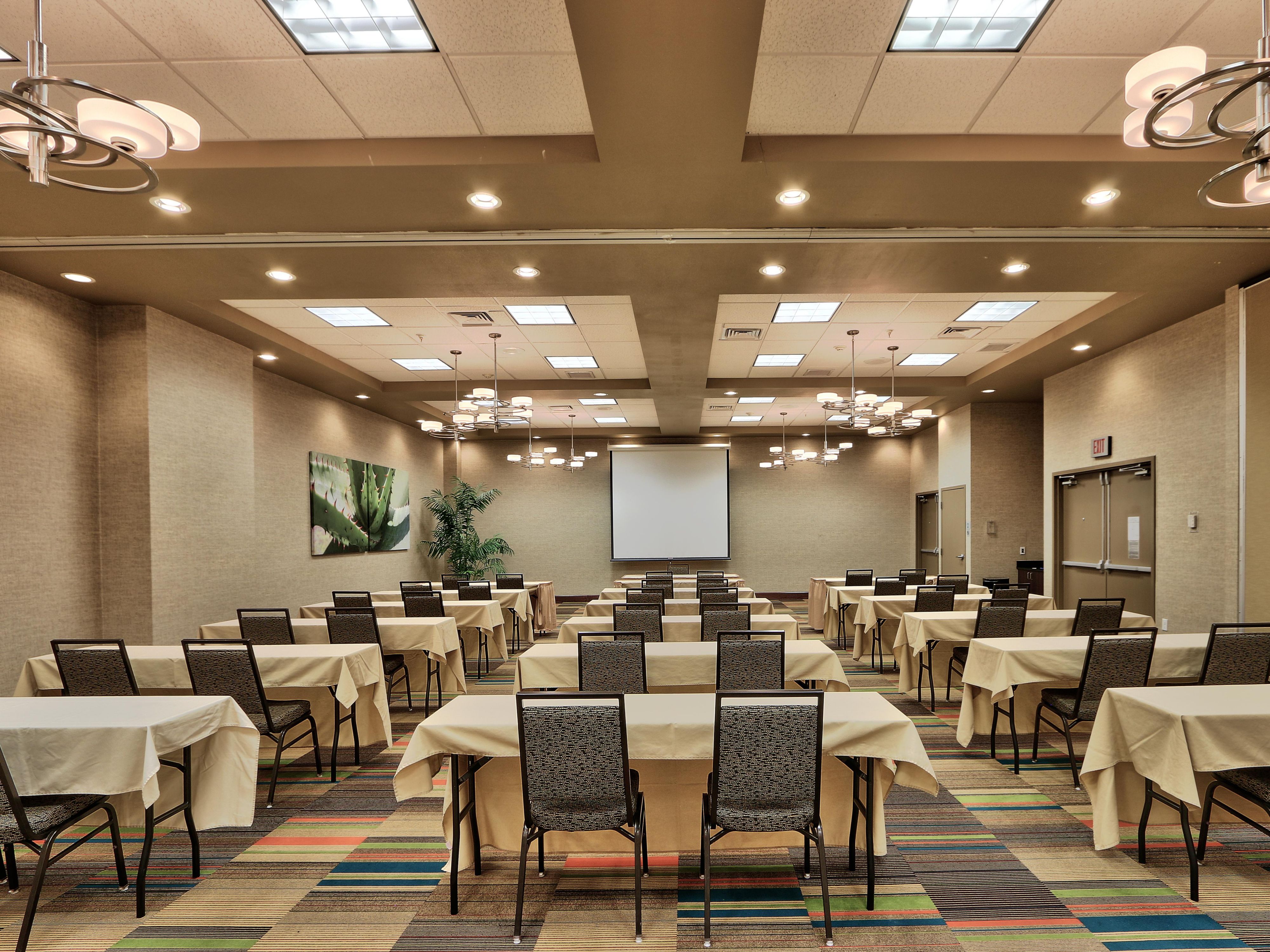 Elevate your Albuquerque business meetings and social events in our versatile event spaces for up to 100 guests. From board meetings to corporate conferences, we cater to all occasions. With state-of-the-art design, AV equipment, and exceptional catering, we turn ordinary meetings into extraordinary events!