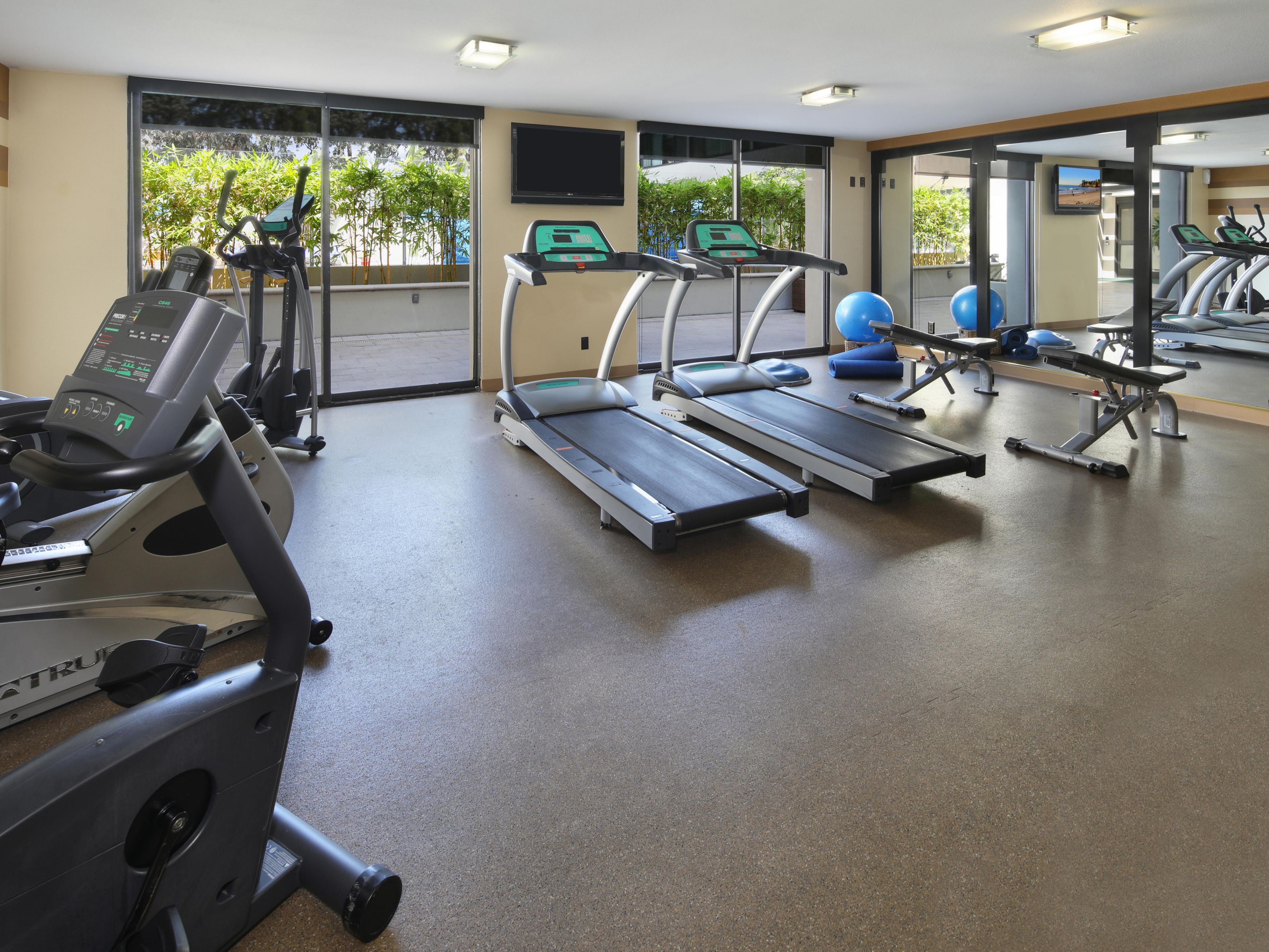 Need to keep up with your routine? Complete your workout in our Fitness Center that has all the essentials you need.