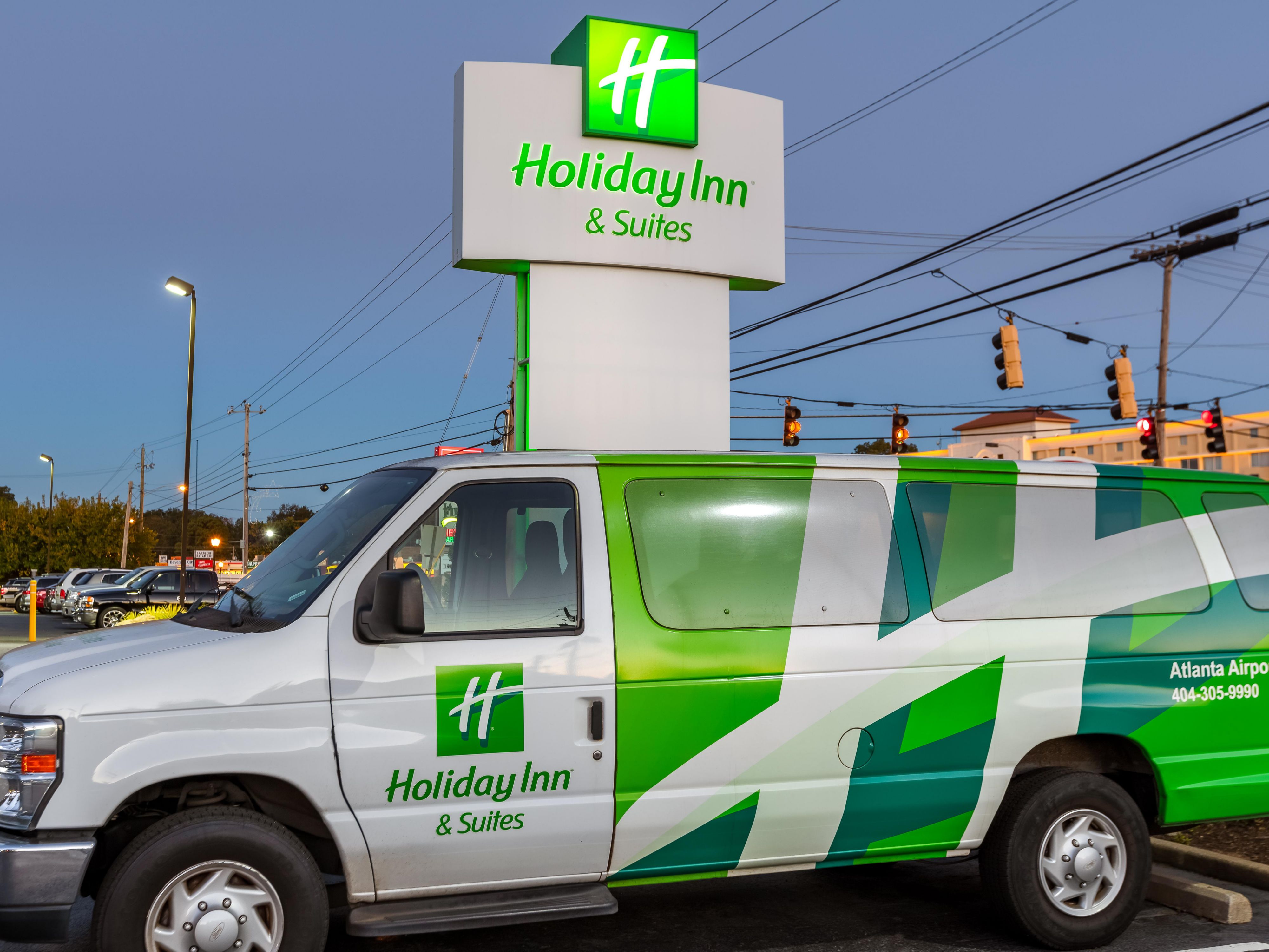 Located just minutes from the Hartsfield-Jackson International Airport, Holiday Inn and Suites Atlanta North is a great place to stay for business or leisure. Our complimentary airport shuttle will allow for easy travel to the domestic terminal.