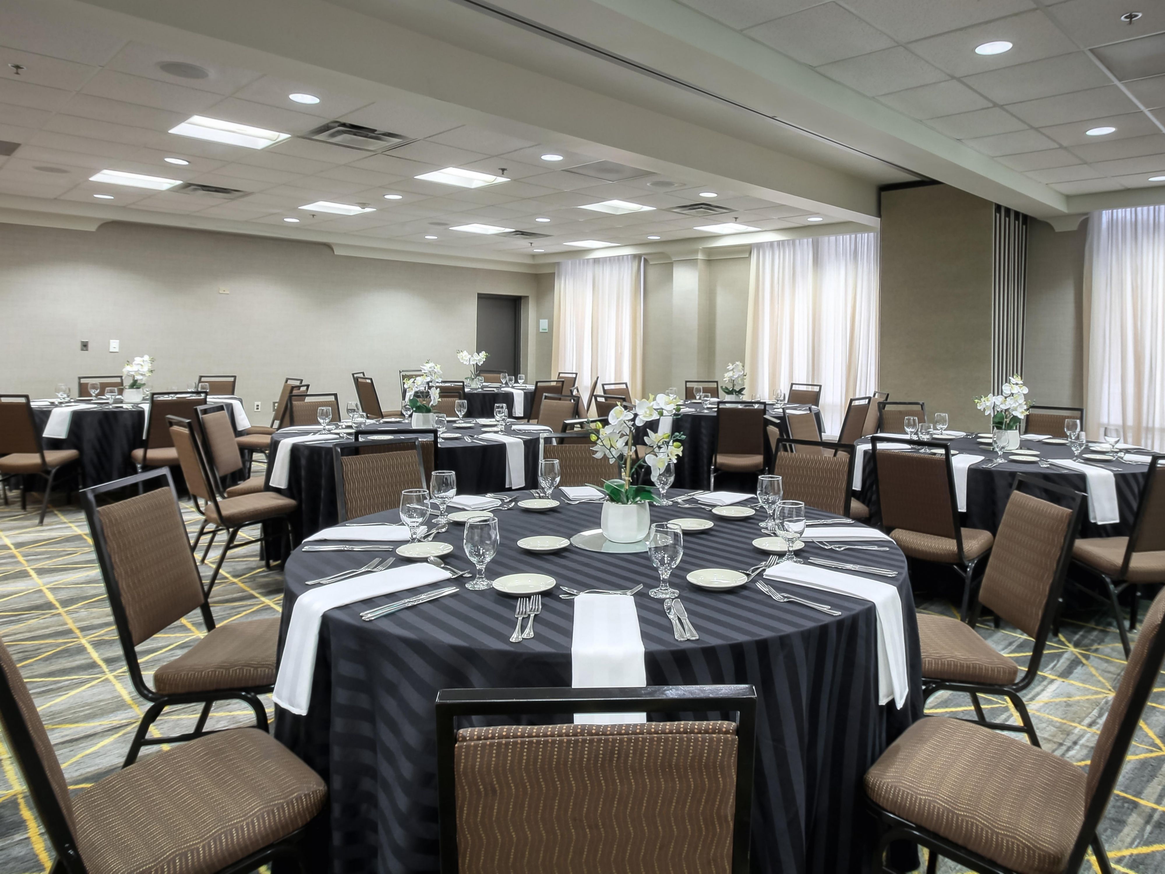 Our hotel is the premier choice for meetings, events, and weddings. Our 12,000 sq ft of flexible meeting space can accommodate up to 400 guests. Our on-site professional event planners and catering teams will create custom menus and ensure memorable occasions.