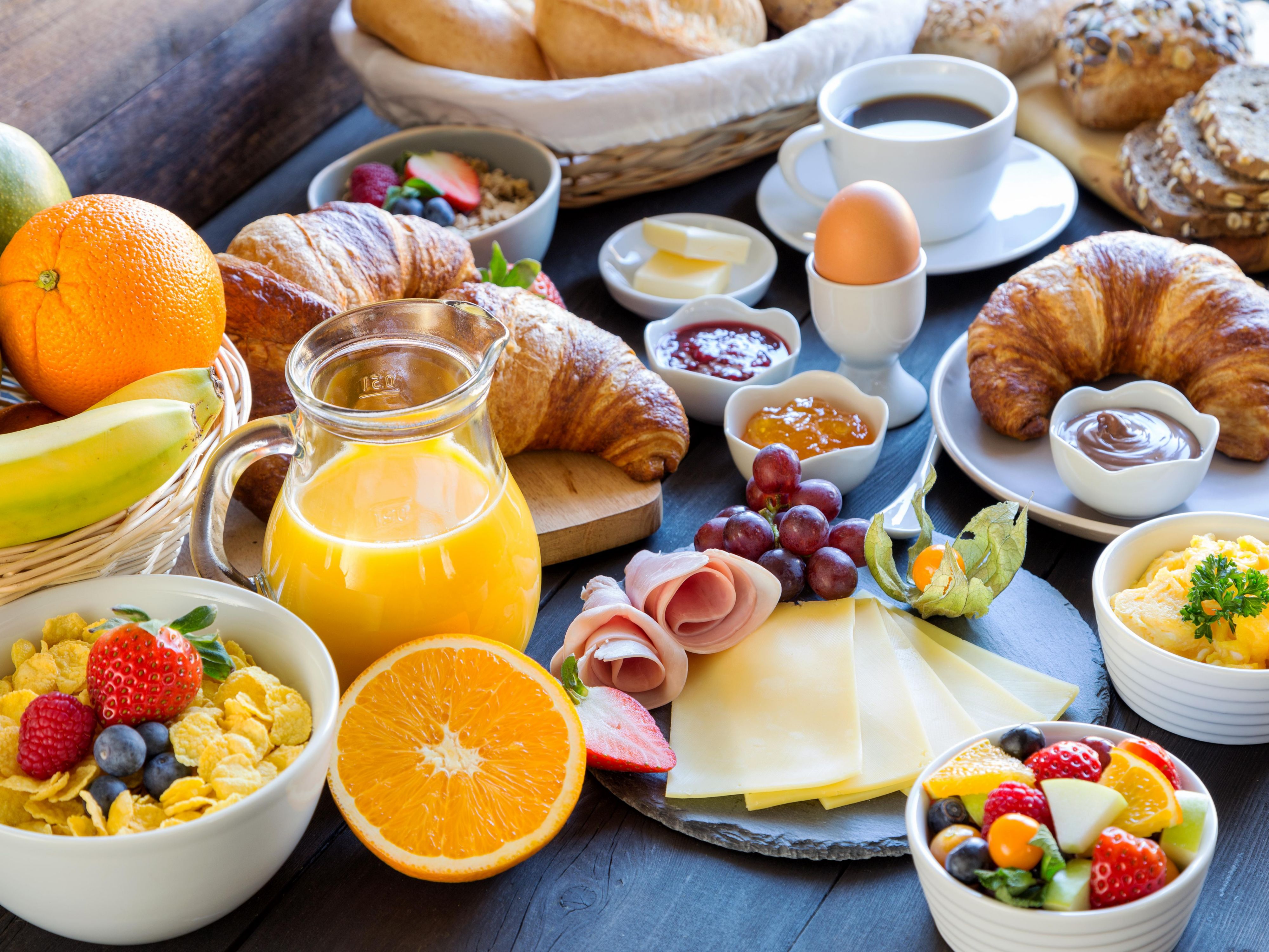 Start your morning with our inviting daily breakfast buffet, offering something for everyone. Enjoy scrambled eggs, bacon, sausage (including vegan), country potatoes or hashbrowns, and biscuits with gravy on select days. Pair oatmeal, cereals, muffins, bagels, breads, and fresh fruit with coffee or refreshing juices.