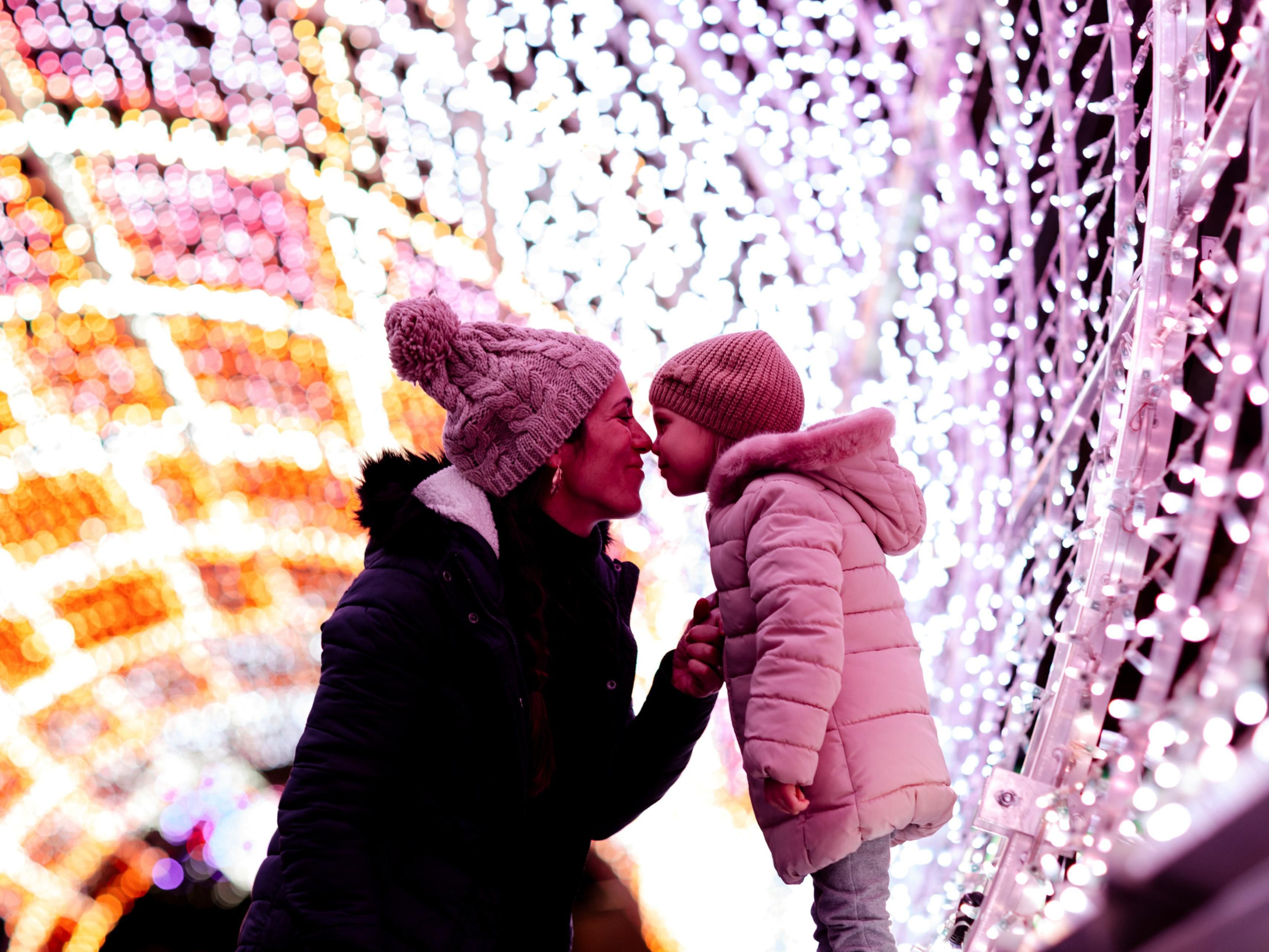 From November 29 to January 3, step into the wonder of CALM HolidayLights! Take a festive train ride, capture memories with Santa, and enjoy holiday-themed activities for the whole family. Stay with us and make your visit to the California Living Museum a magical holiday tradition.