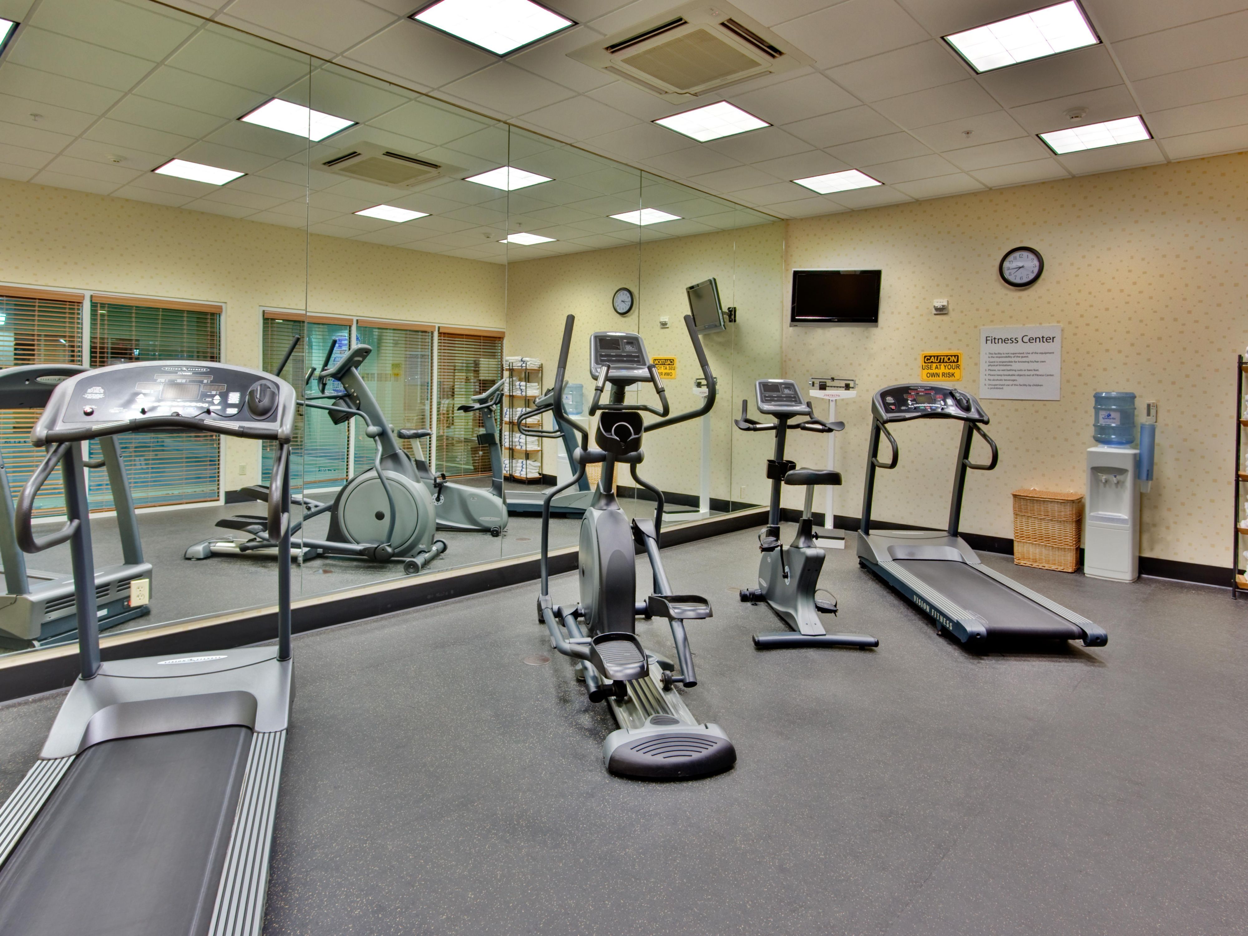 Discover thoughtful amenities designed for both business and leisure travelers. Enjoy our sparkling indoor pool, well-equipped fitness center, and on-site restaurant. Stay productive in our 24-hour business center, unwind in our comfortable guest lounge, or host your next event in our versatile meeting spaces. Free Wi-Fi and parking are included.