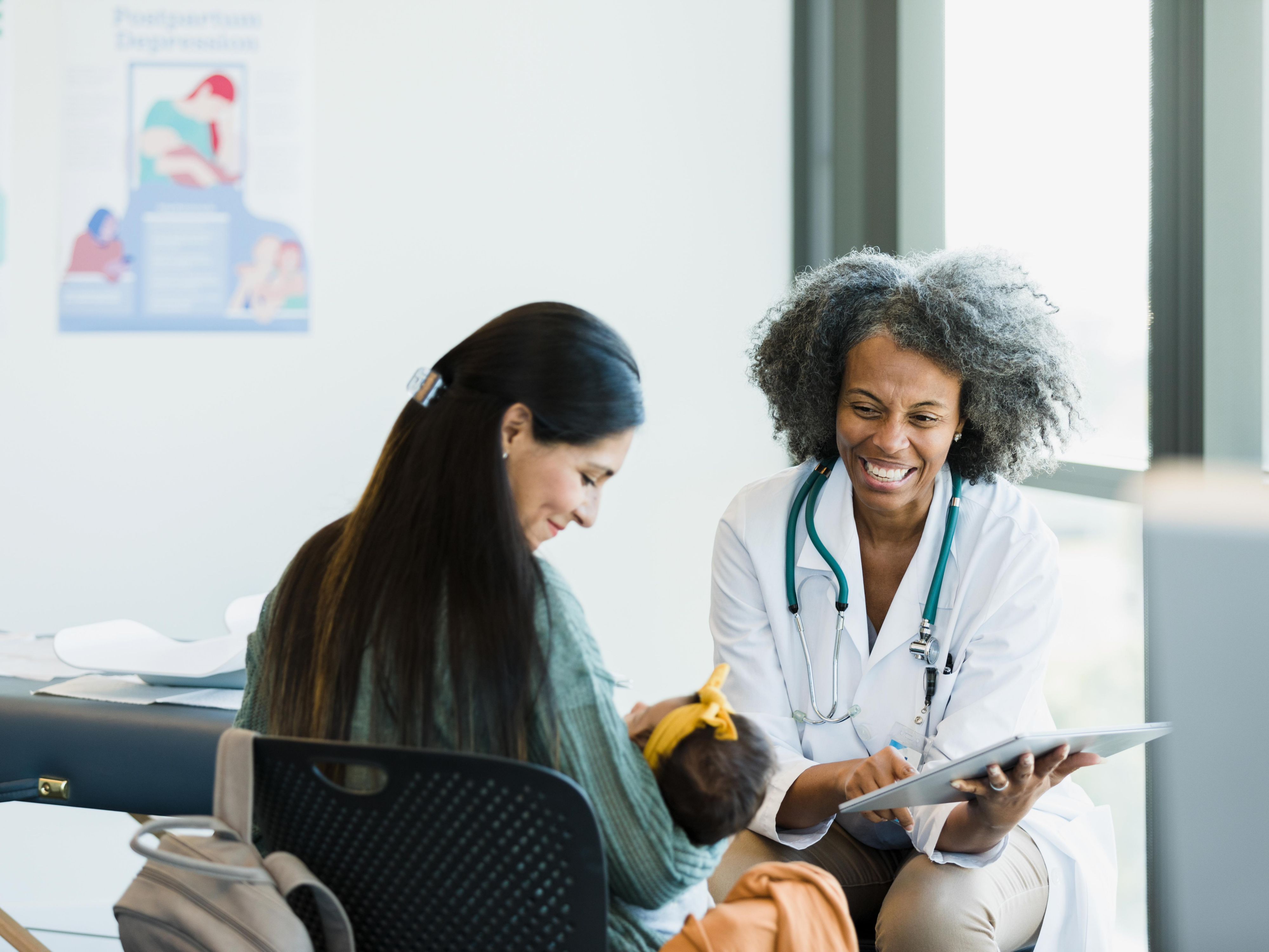 Holiday Inn & Suites Chicago – Carol Stream (Wheaton) is central to the local hospital and has apartment-like guest rooms for extended stay needs. This is ideal for patients, family, and medical professionals.