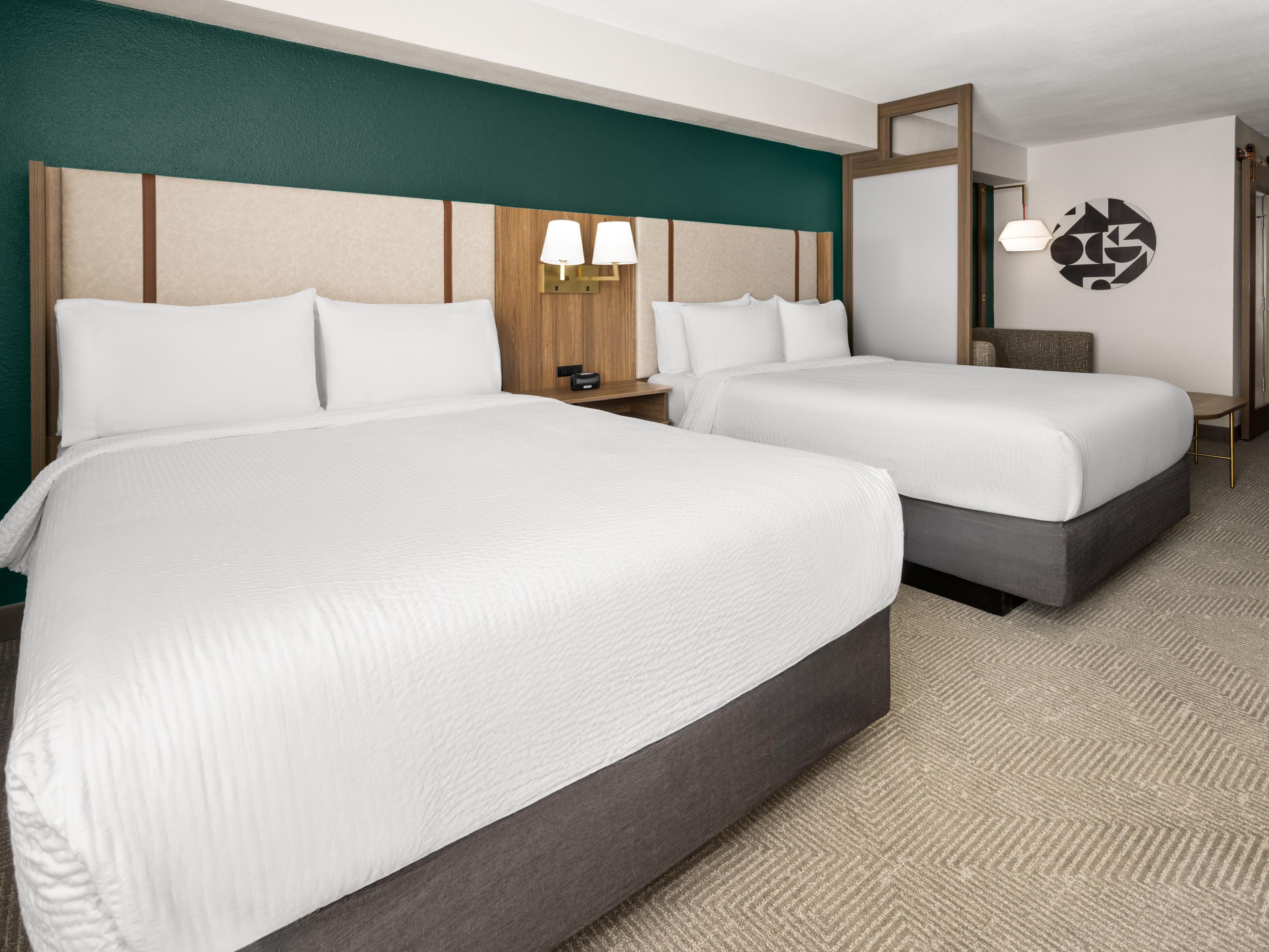 Guestroom Two Queen Suite with Sofa Bed