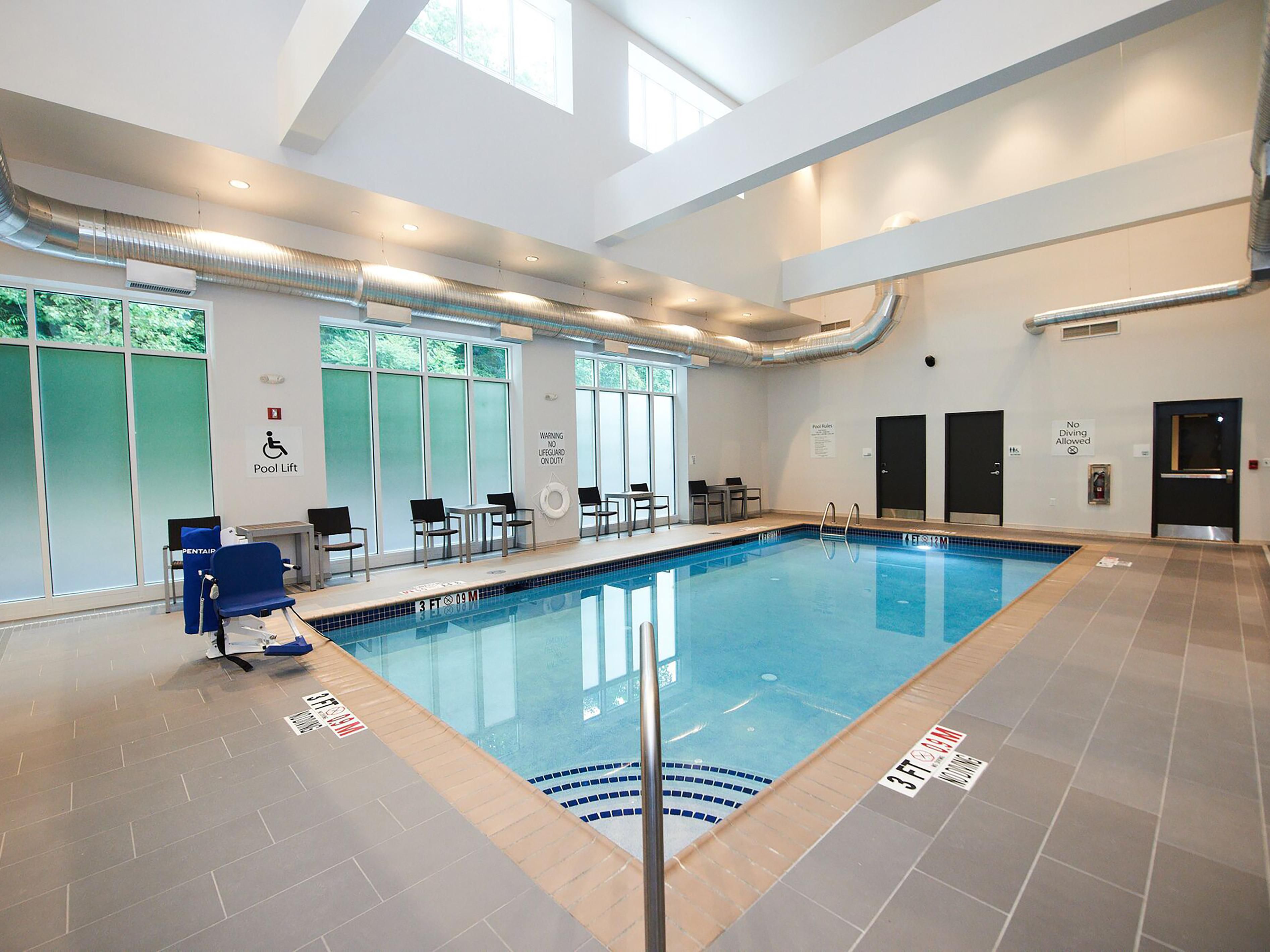 The Holiday Inn & Suites features a luxurious and private swimming area for guests. This heated, salt water filled pool is large enough for lap swimming while also being a comfortable space to float and relax. With plenty of seating and calming ambiance, this is a perfect spot to unwind after a strenuous day.