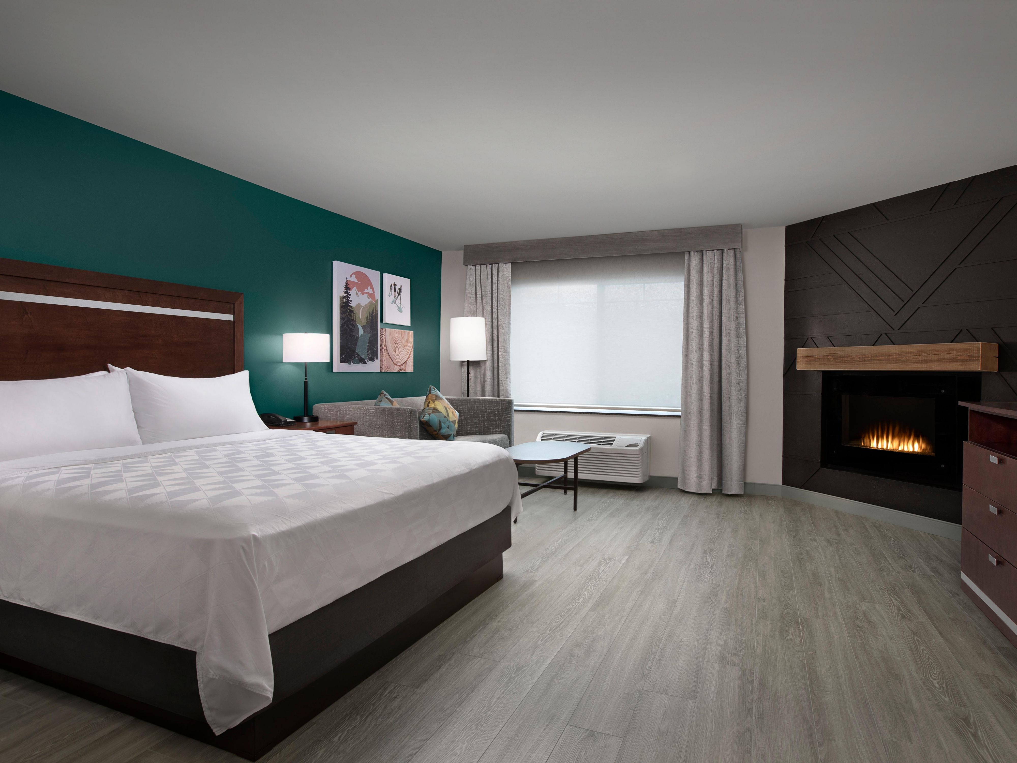 King Room with Fireplace