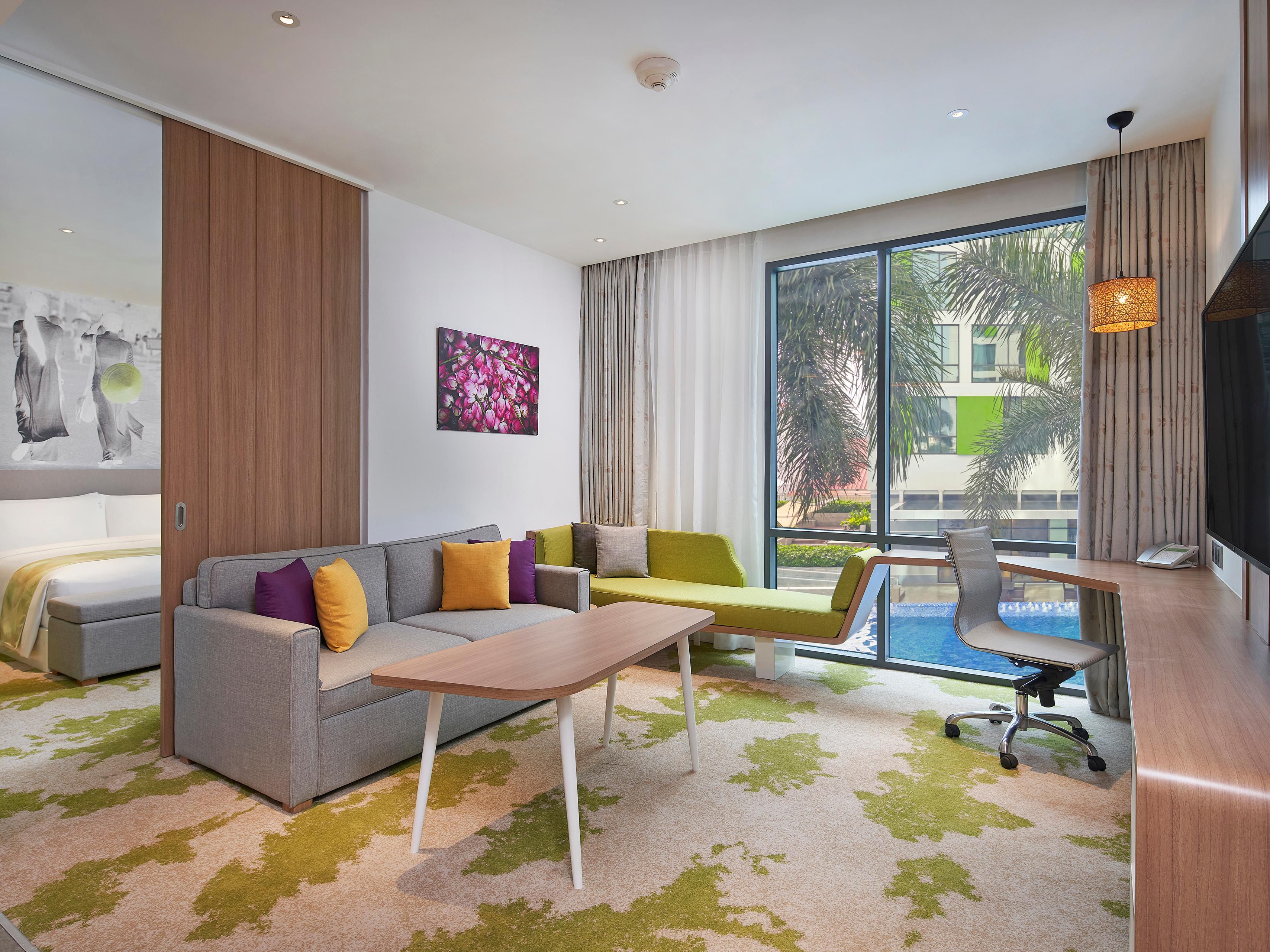 Suite with pool view in quiet zone