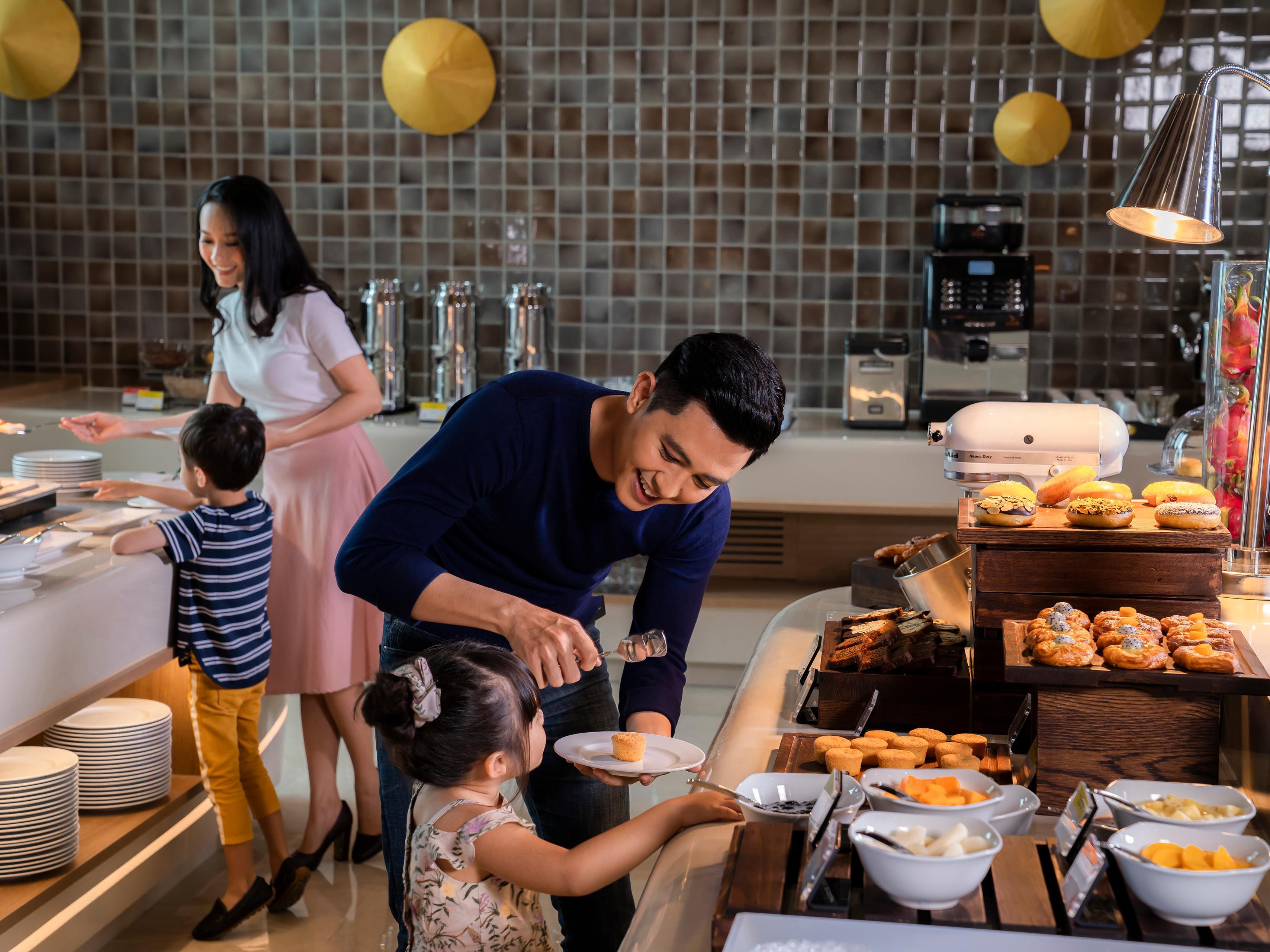 Create unforgettable family moments with our exclusive offer—kids aged 12 and under stay free when sharing their parents' room. Plus, relish complimentary meals for up to four kids in any of our on-site restaurants. We make your stay in Saigon extra special.