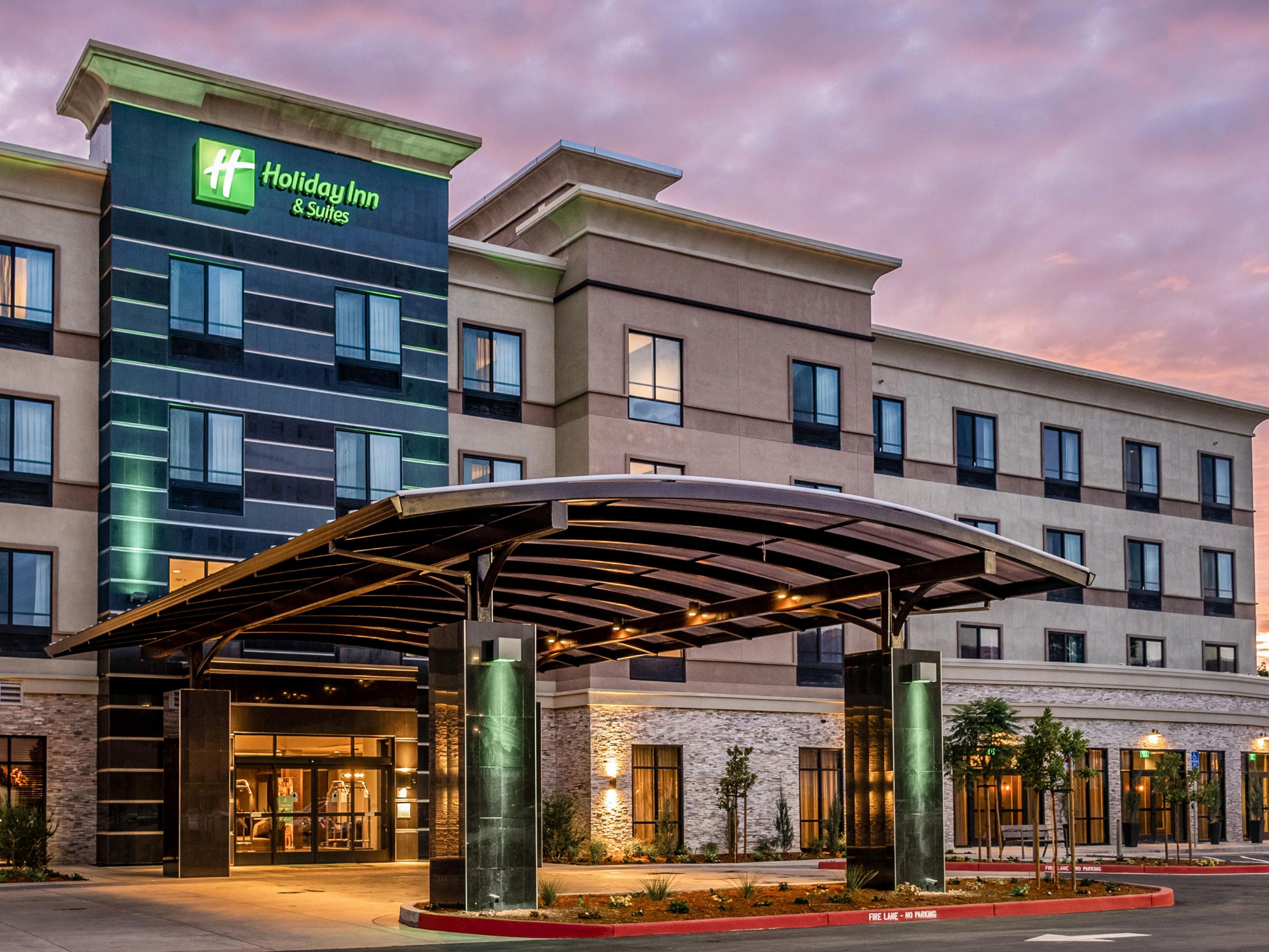 Welcome to Holiday Inn & Suites Silicon Valley - Milpitas!