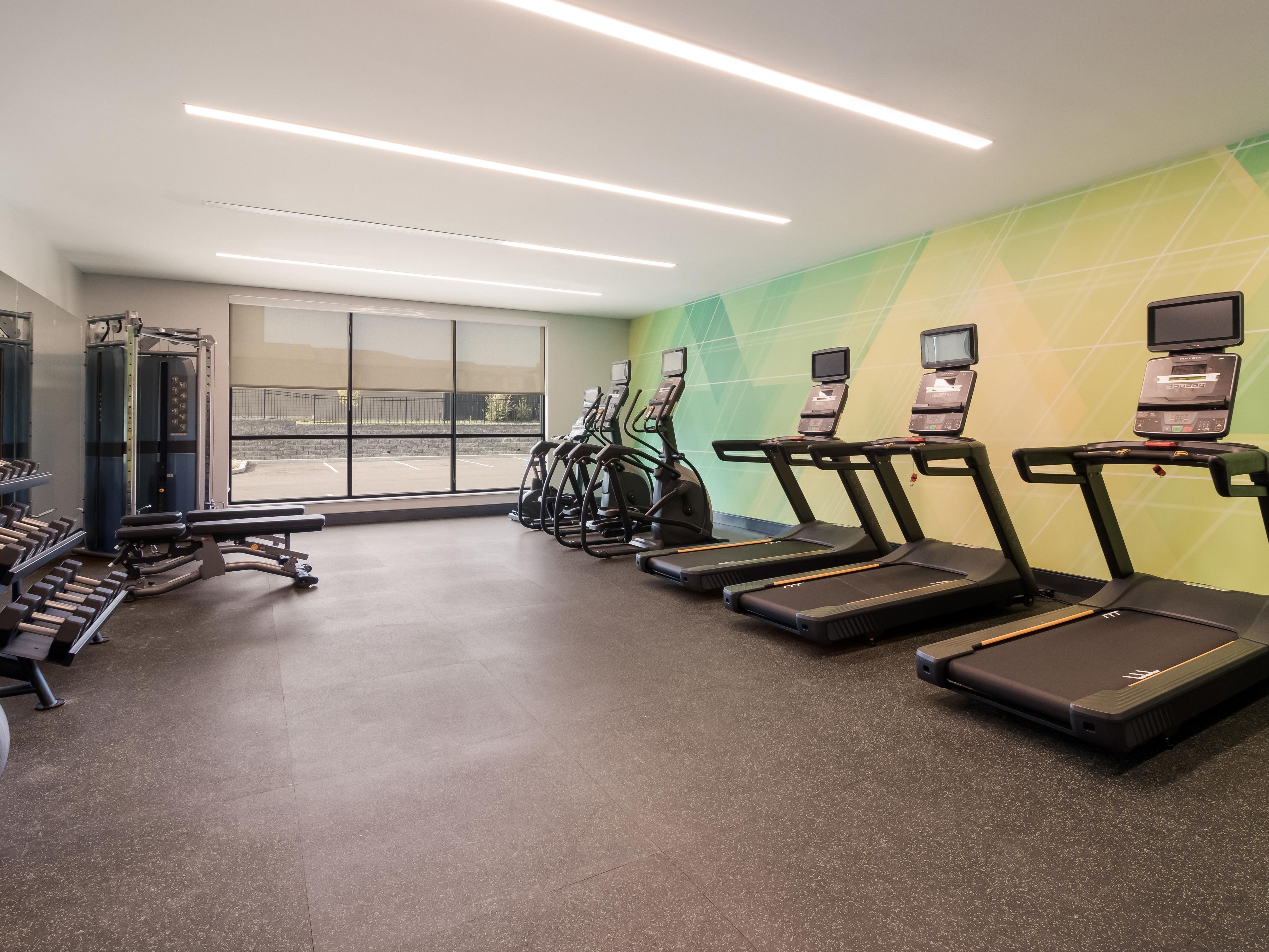 Modern comfort is easy at our pet-friendly hotel in Mt. Juliet. Stay active in the fully equipped fitness center, take a refreshing dip in the indoor pool, and enjoy free Wi-Fi, on-site parking, and convenient self-service laundry facilities.