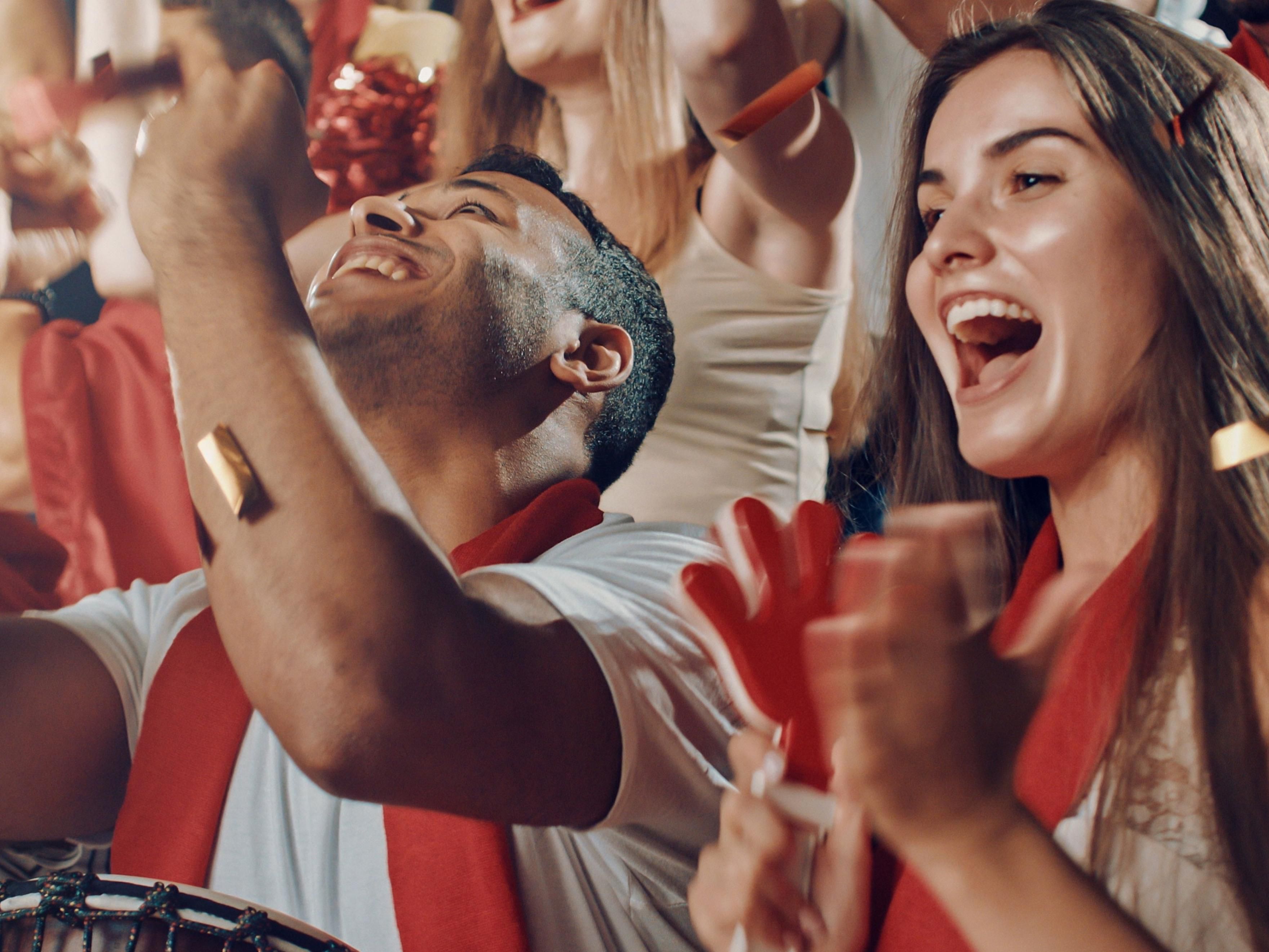 For the Soccer World Cup 2026 in Vancouver, the PNE Amphitheatre (Freedom Mobile Arch) hosts the official Soccer Fan Festival. Enjoy free live match broadcasts, music, local food, and cultural events. With stunning mountain views, it’s a vibrant hub for fans, featuring interactive zones and community activities alongside BC Place matches.